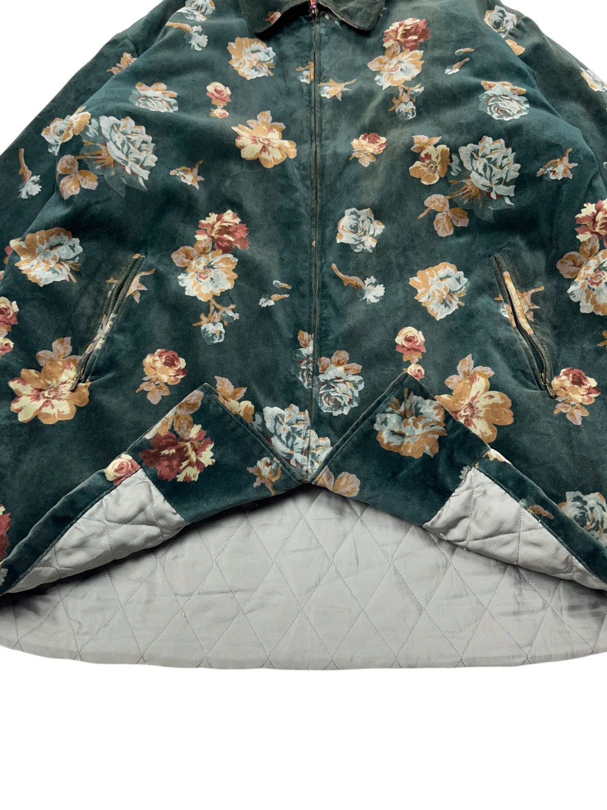 Kenzo × Vintage Vintage Kenzo Jungle Floral Velvet Jacket Skirt Suit Size S / US 4 / IT 40 - 5 Thumbnail