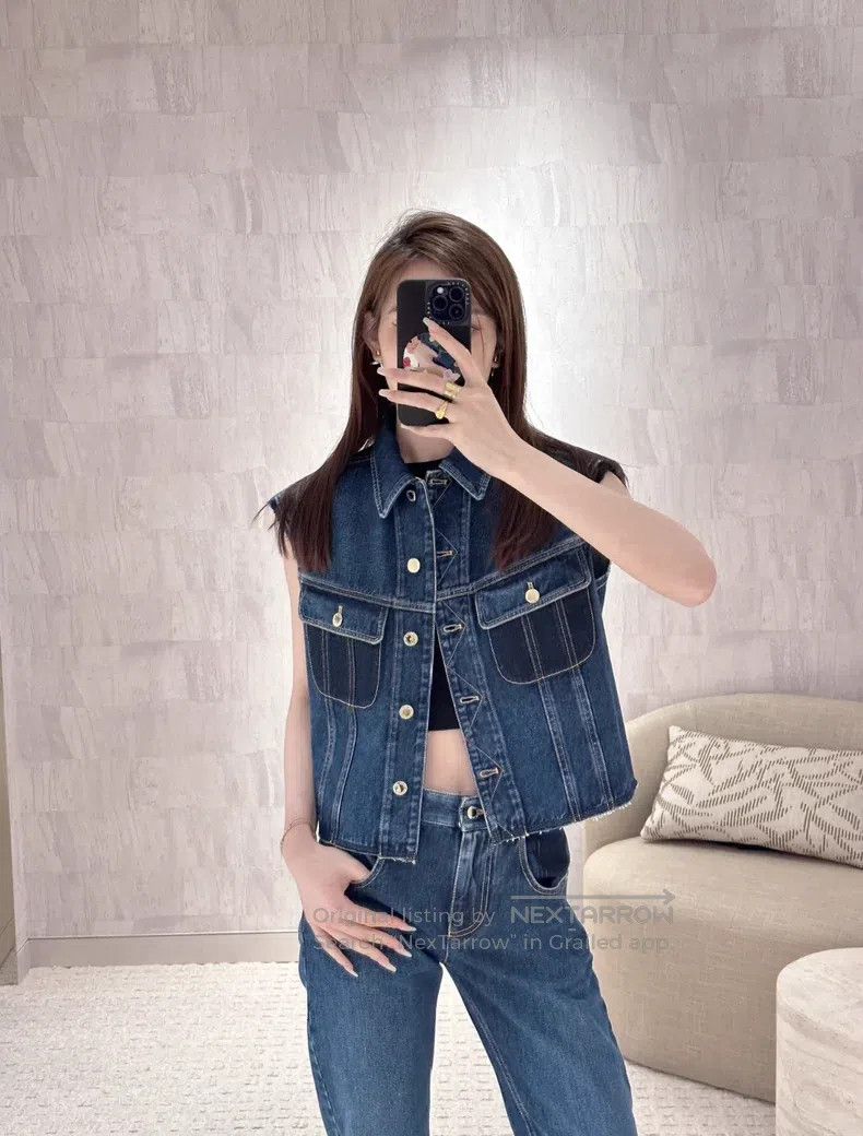 Louis Vuitton Louis Vuitton 24 leather denim vest Size XXS / US 00 / IT 34 - 8 Thumbnail