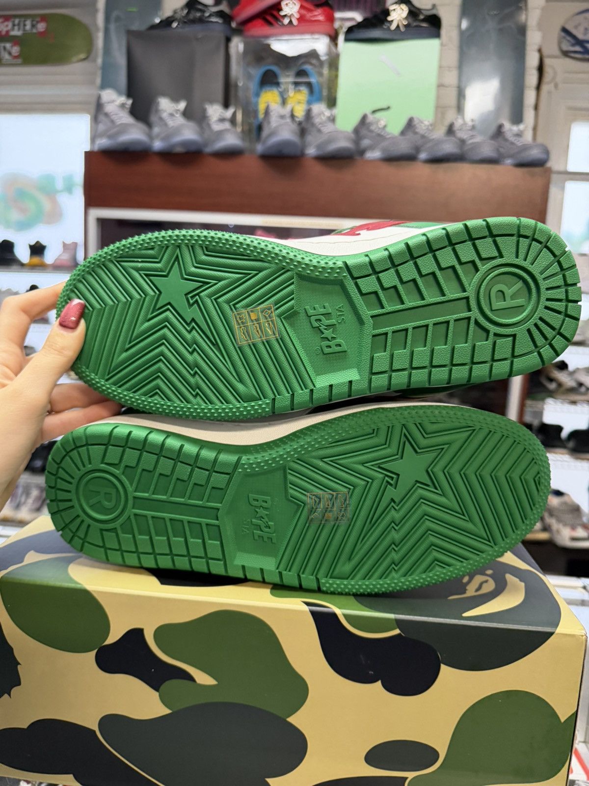Bape Bape Skatestas Green/Red Size US 11 / EU 44 - 5 Thumbnail