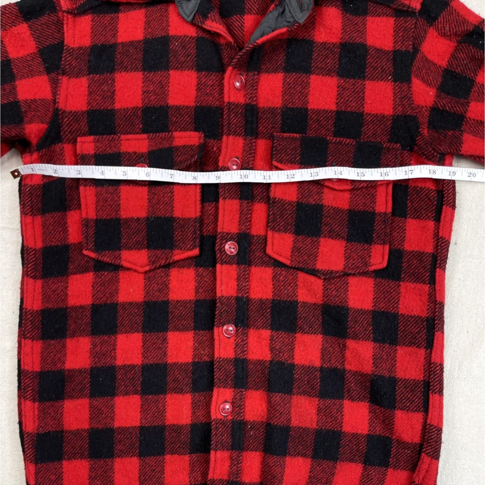 Vintage VINTAGE Woolrich Wool Jacket Shirt Red Buffalo Plaid Sz S Mens Checker Lumberjack Size US S / EU 44-46 / 1 - 5 Thumbnail