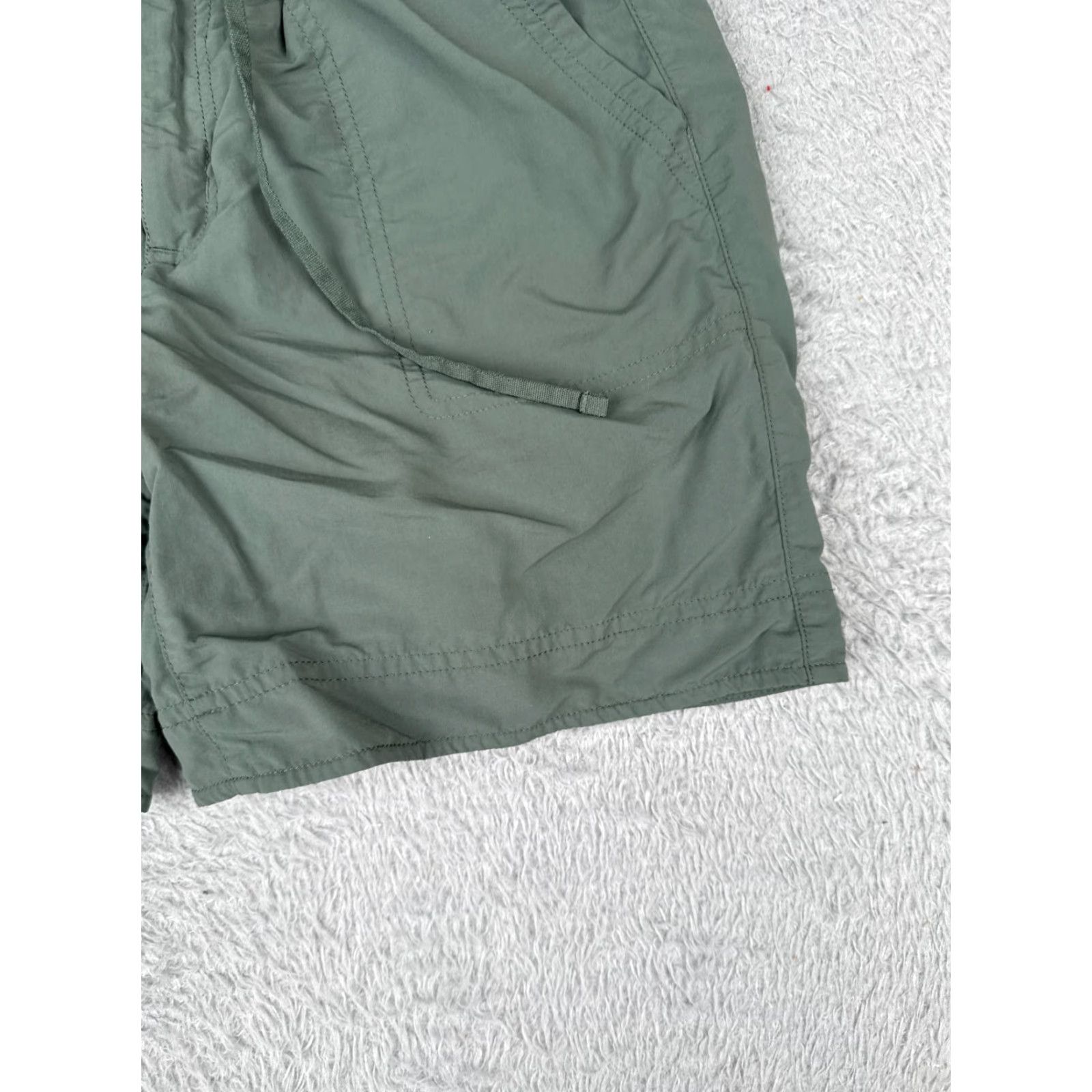 Patagonia Patagonia Shorts Women Size 2 Green Upcountry Lightweight Nylon Hiking Camp 6" Size 26" / US 2 / IT 38 - 3 Thumbnail