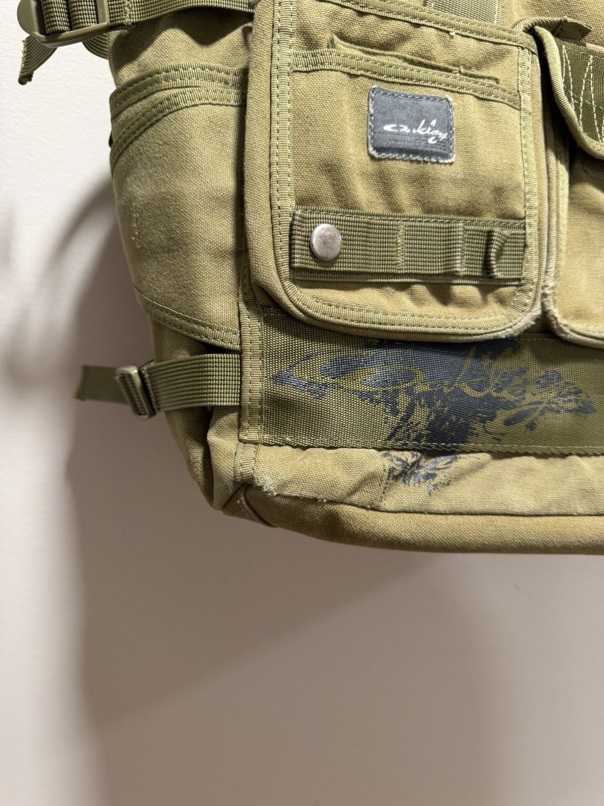 Oakley Y2K OAKLEY TACTICAL FIELD GEAR AP BAG Day Pack RARE Size ONE SIZE - 10 Thumbnail