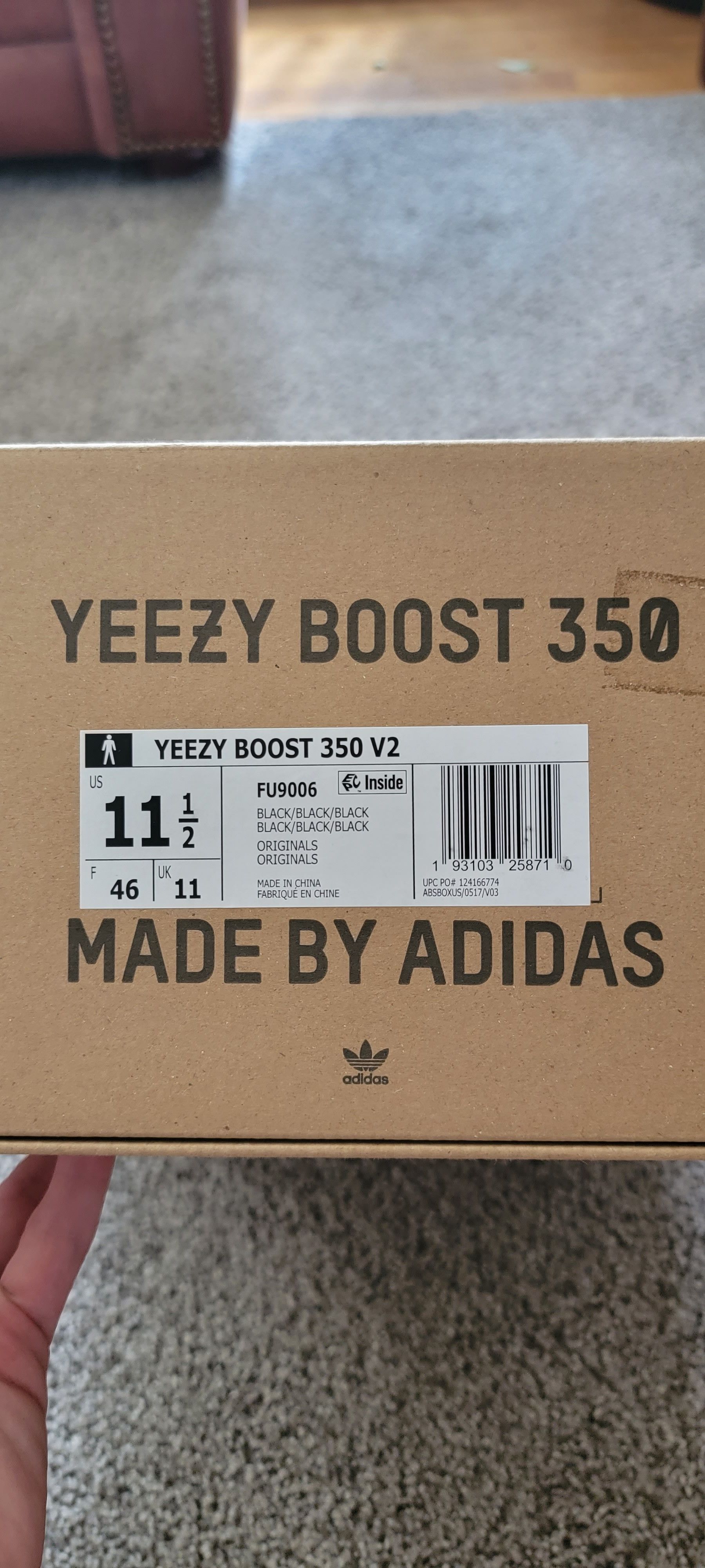 Yeezy 350v2 black non reflective