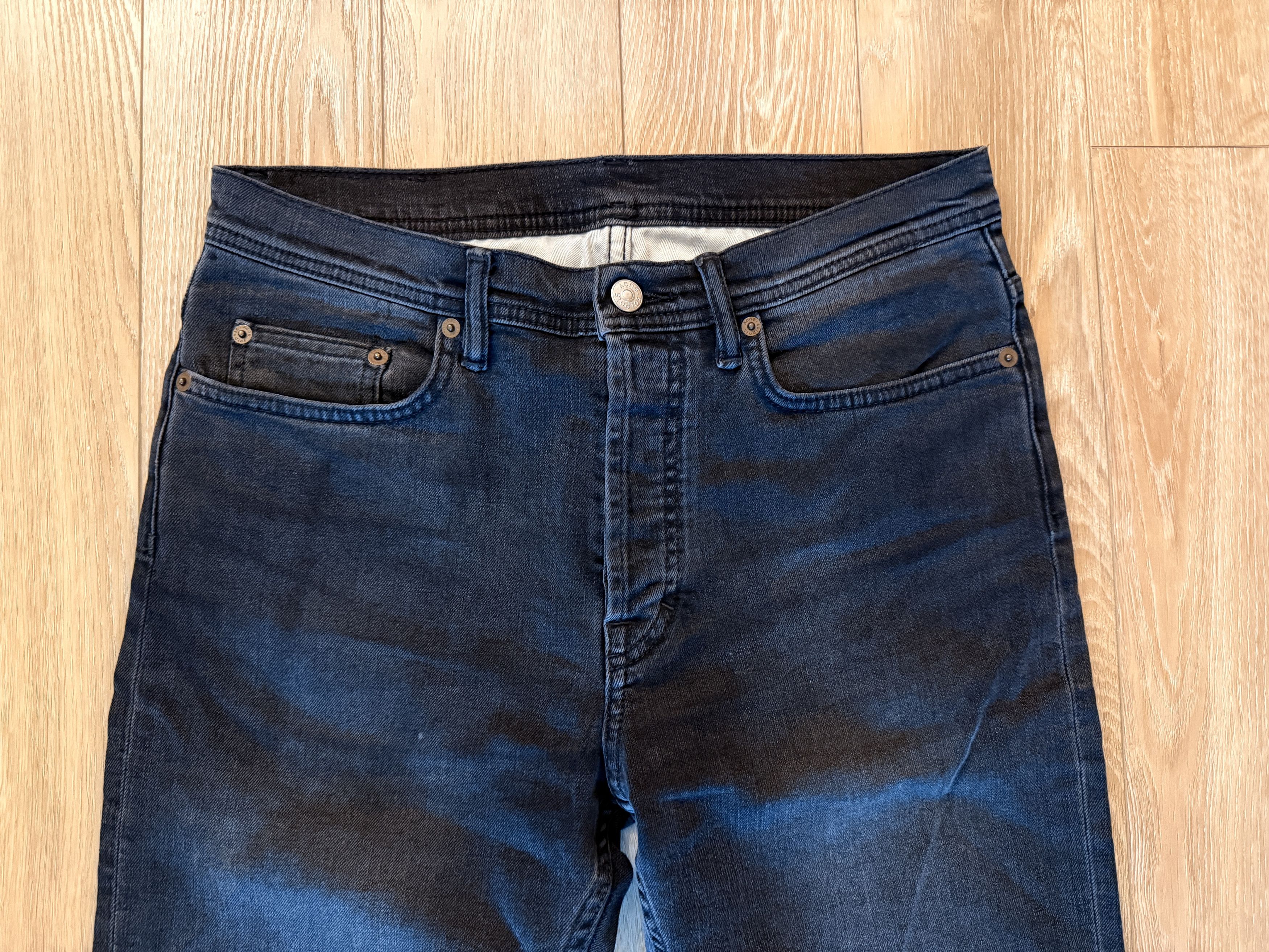 Acne Studios Acne Studios River Jeans in Used Black (29x30) Size US 29 - 3 Thumbnail