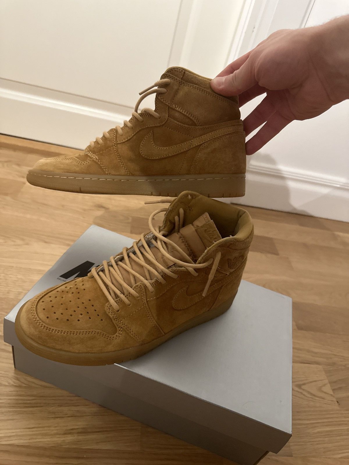 Jordan Brand × Nike Jordan 1 Wheat Size US 8 / EU 41 - 6 Thumbnail