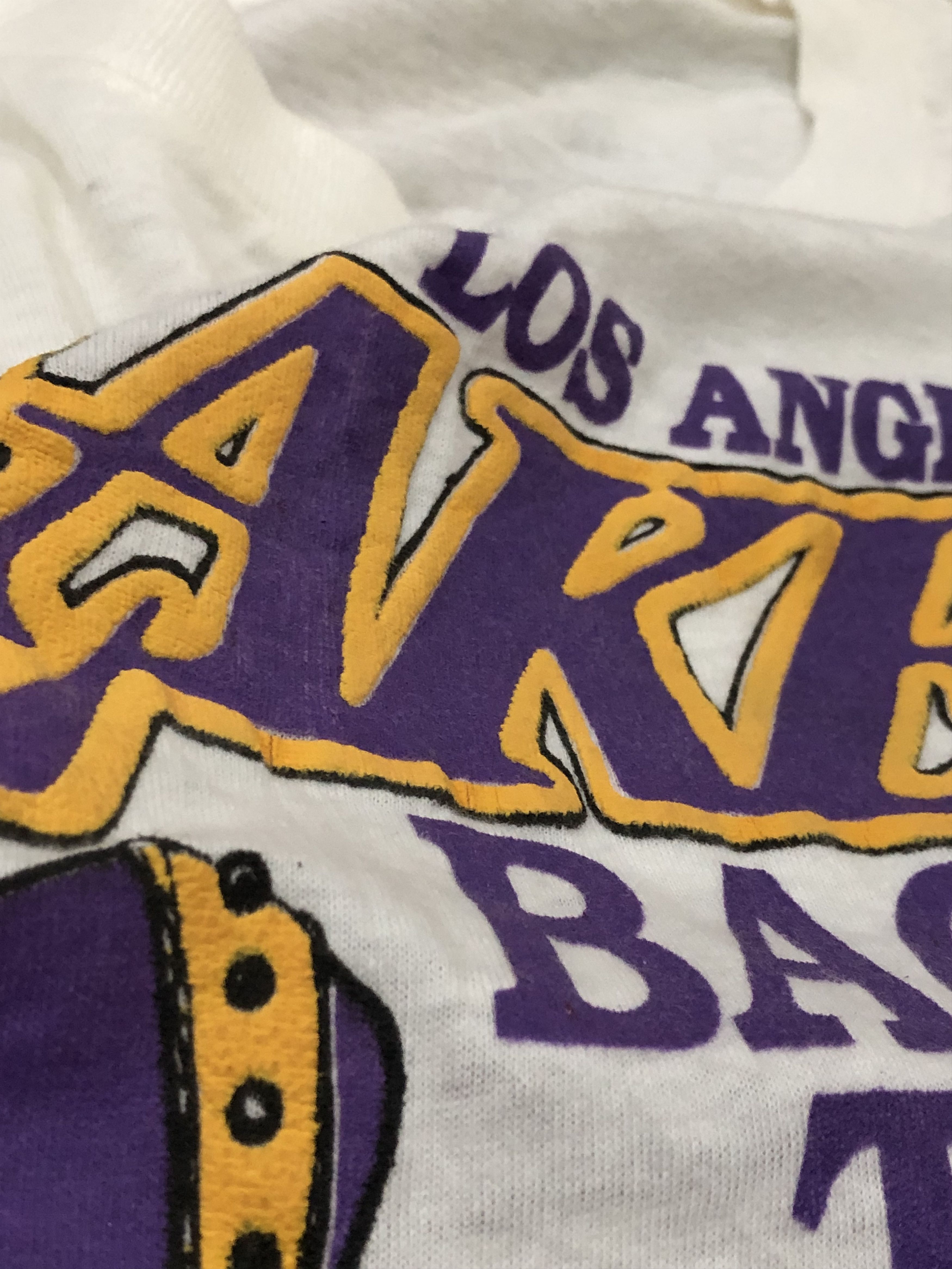 NBA × Vintage Vintage NBA World Champions L.A Lakers Tshirt Size US L / EU 52-54 / 3 - 9 Thumbnail