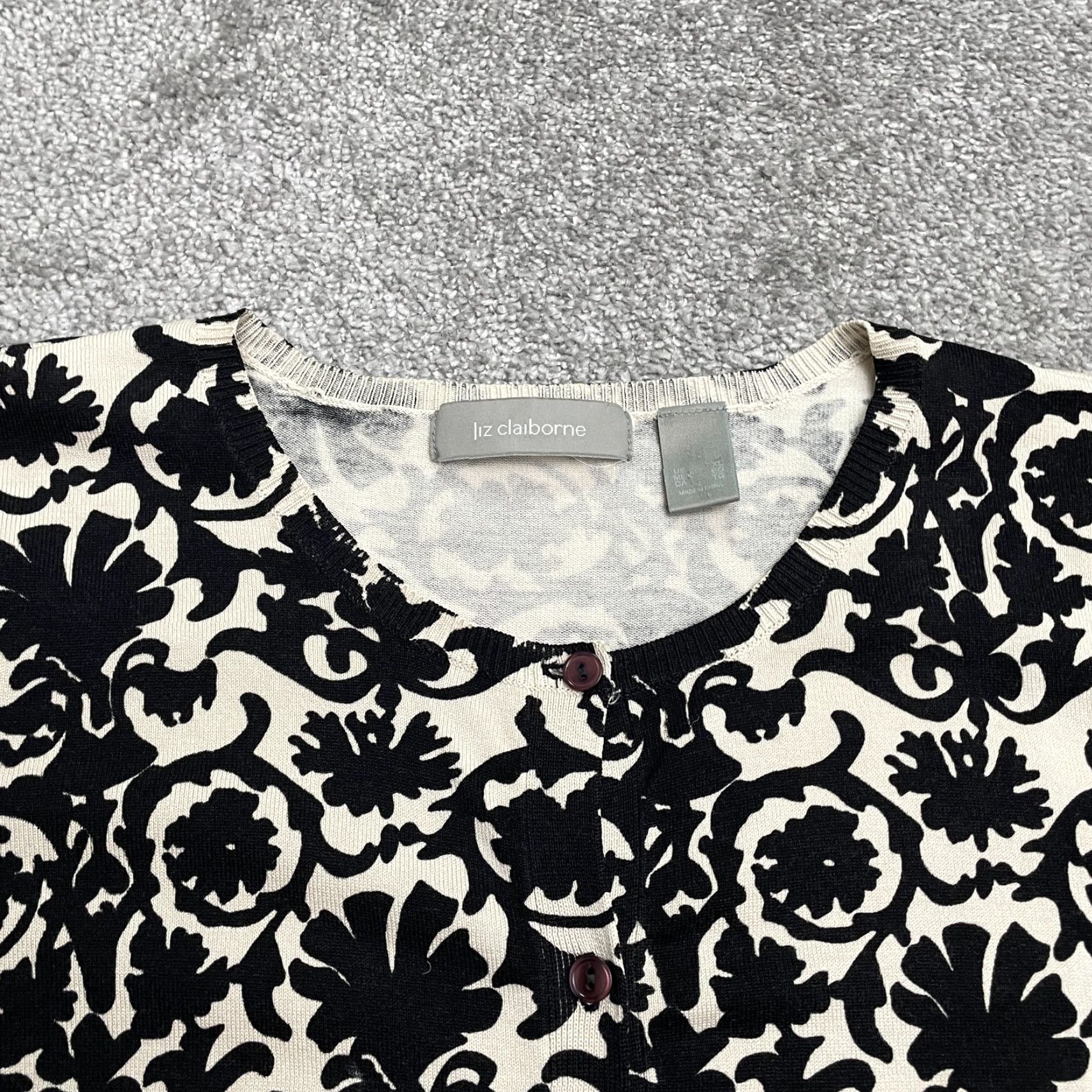 Liz Claiborne Liz Claiborne Cardigan Sweater Womens XL White Black Floral Button Down Silk Size XL / US 12-14 / IT 48-50 - 3 Thumbnail