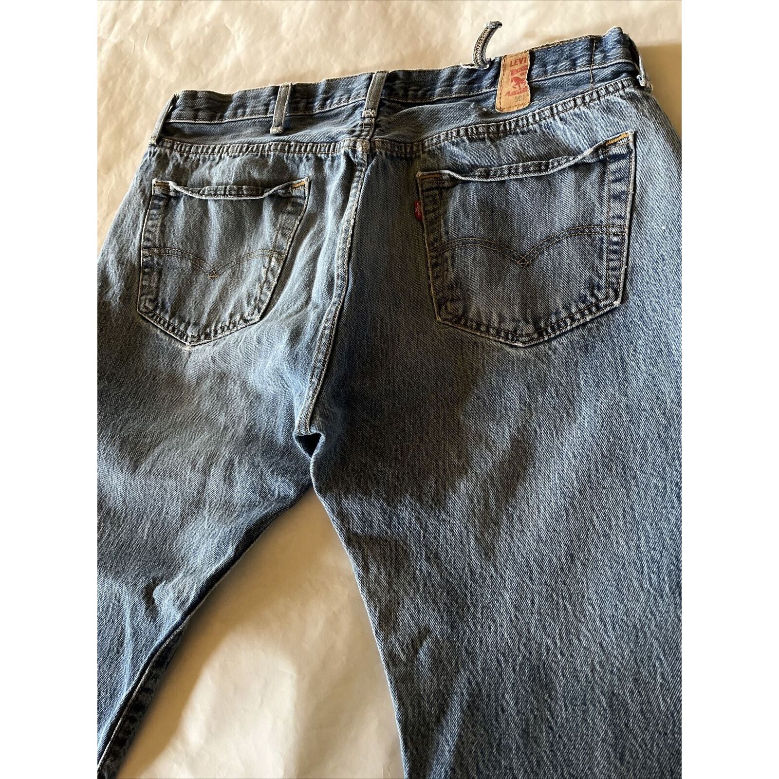 Levi's Levis 501 Jeans 38x30 Blue Denim Button Med Wash Distressed Size US 38 / EU 54 - 15 Thumbnail