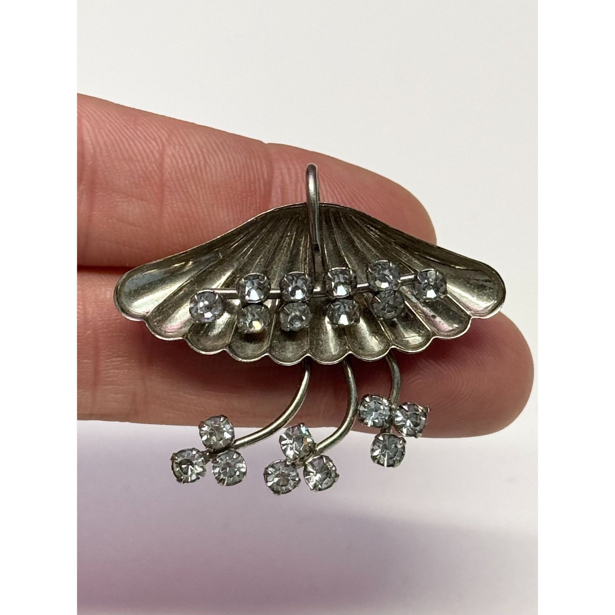 Vintage Vintage silver rhinestone brooch pin pendant Size ONE SIZE - 4 Thumbnail