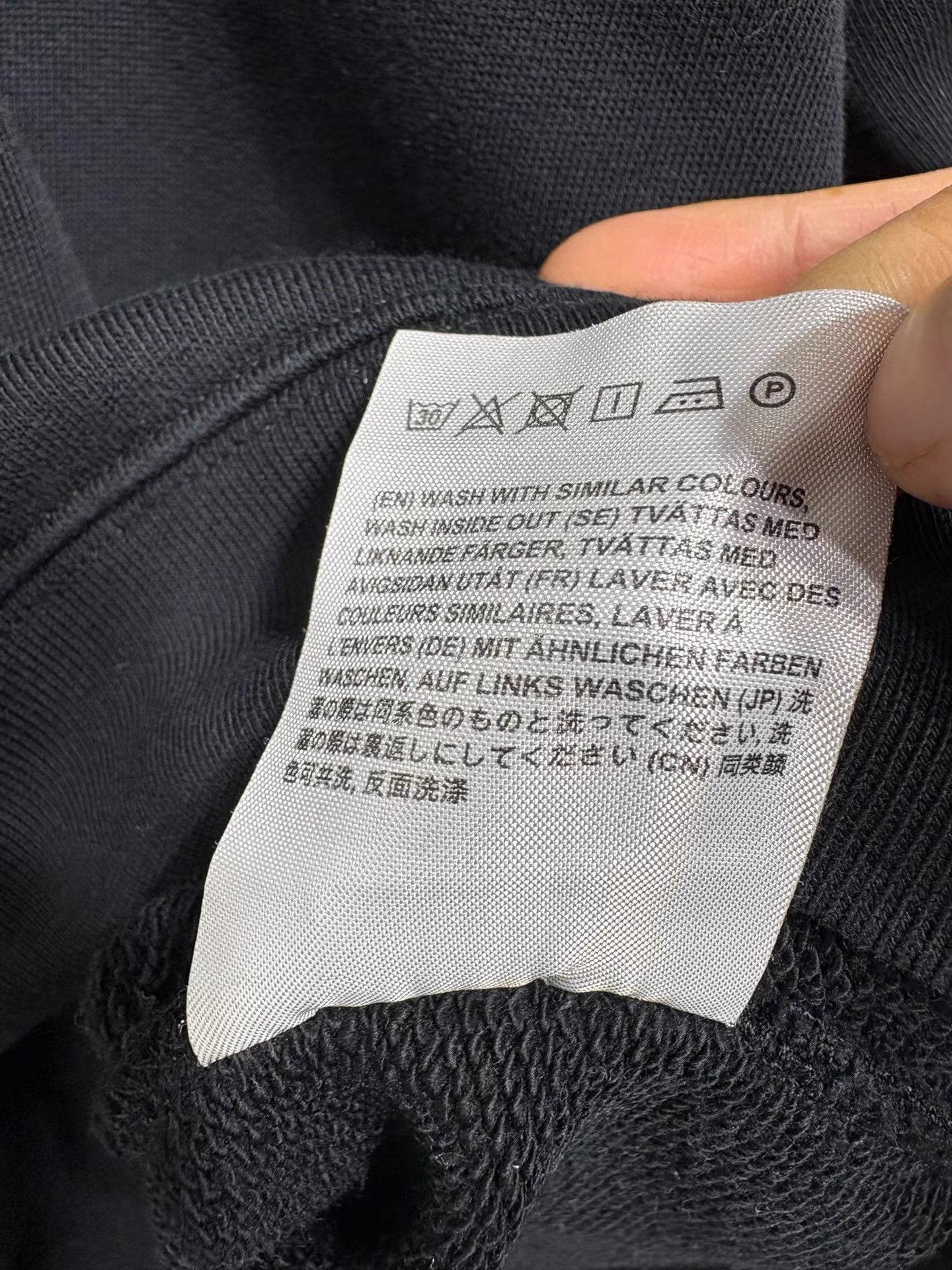 Acne Studios Acne Studios Smiley Pullover Sweatshirt K29 Size US XS / EU 42 / 0 - 6 Thumbnail