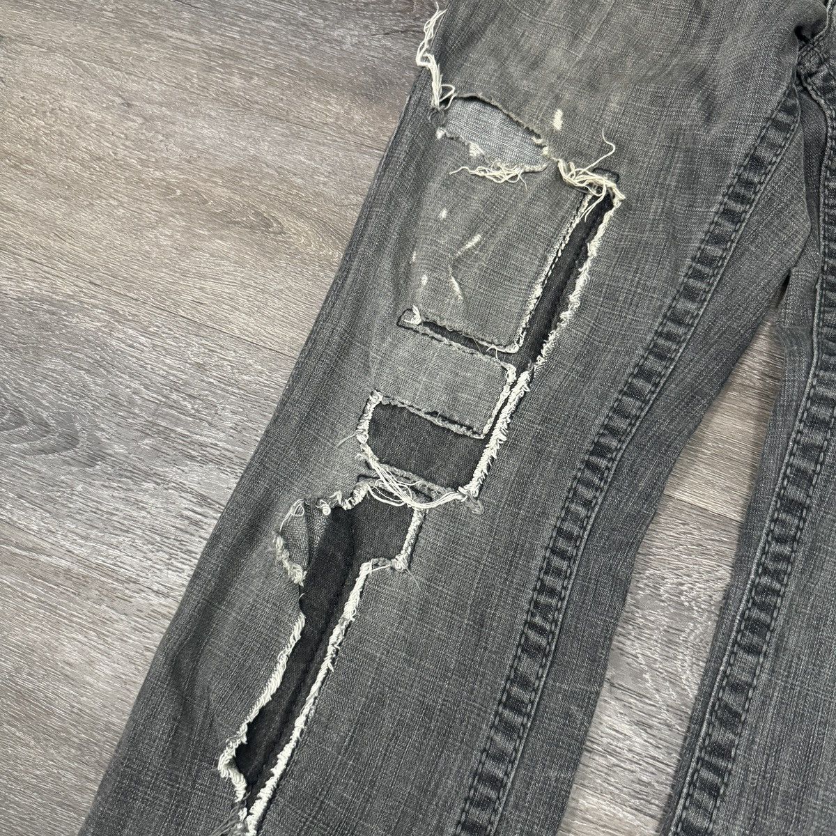 Japanese Brand × True Religion × Vintage Vintage Y2K True Religion faded distressed jeans Size US 34 / EU 50 - 7 Thumbnail