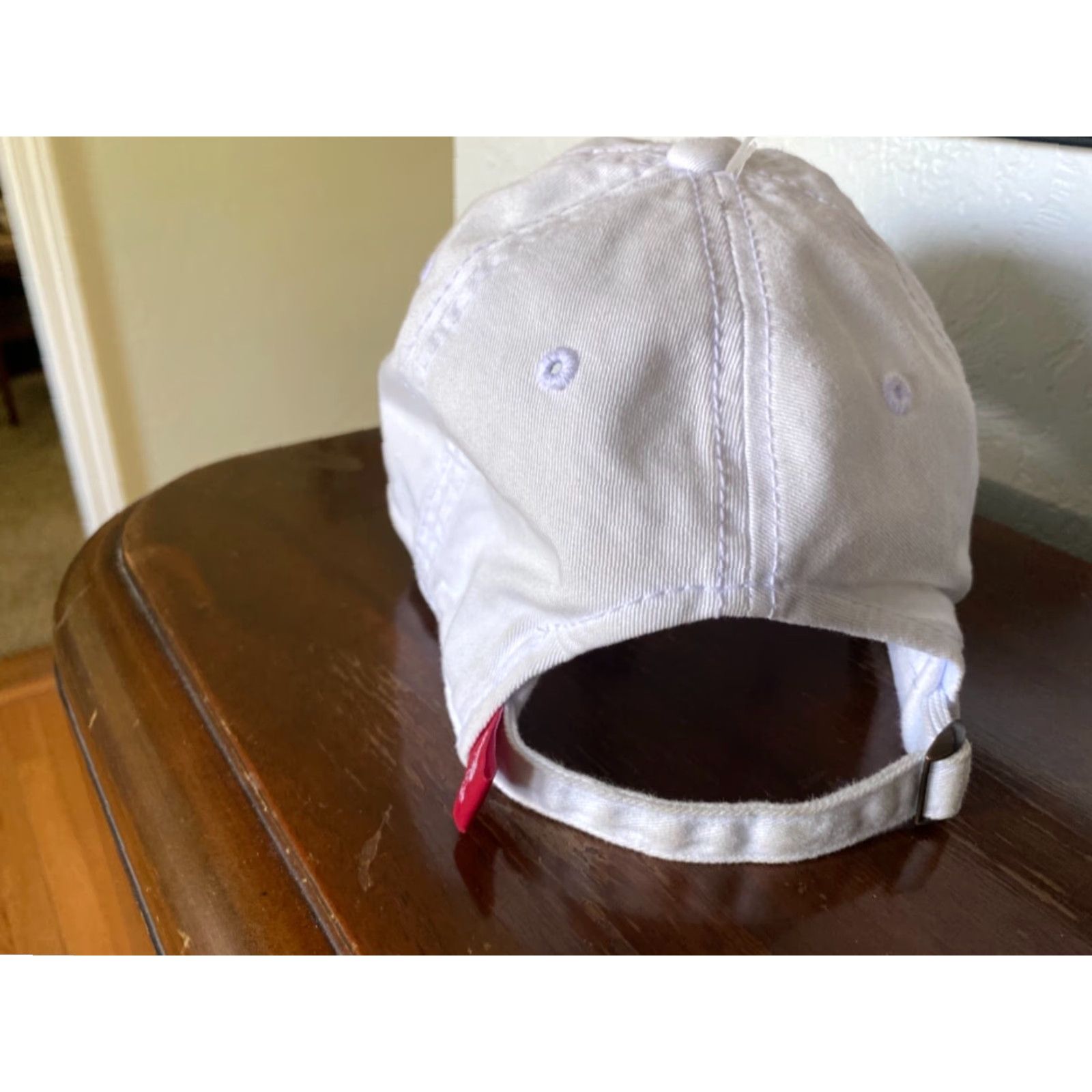 Top Of The World VINTAGE Top of the World Oklahoma Sooners White Hat Strapback Football Unisex Adults Adjustable Size Solid Logo Men’s Hat Size US M / EU 48-50 / 2 - 3 Thumbnail