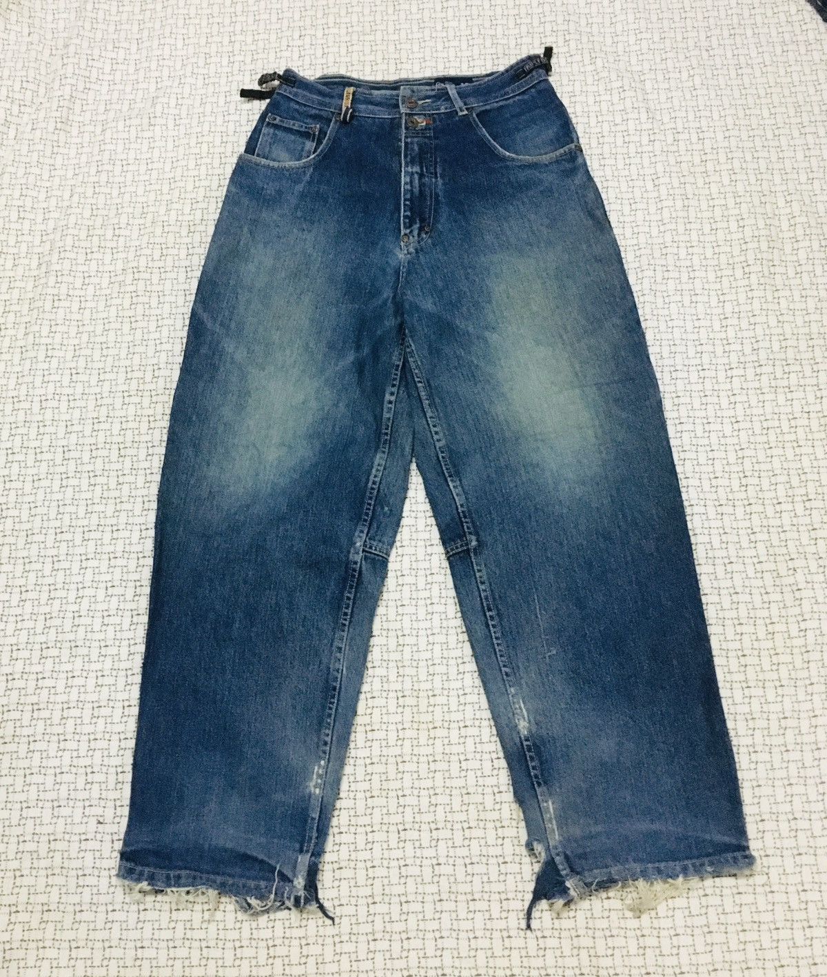 Fubu × JNCO × Triple 5 Soul A06 Triple 5 Soul NYC Distressed Baggy Jeans Size US 31 - 2 Thumbnail