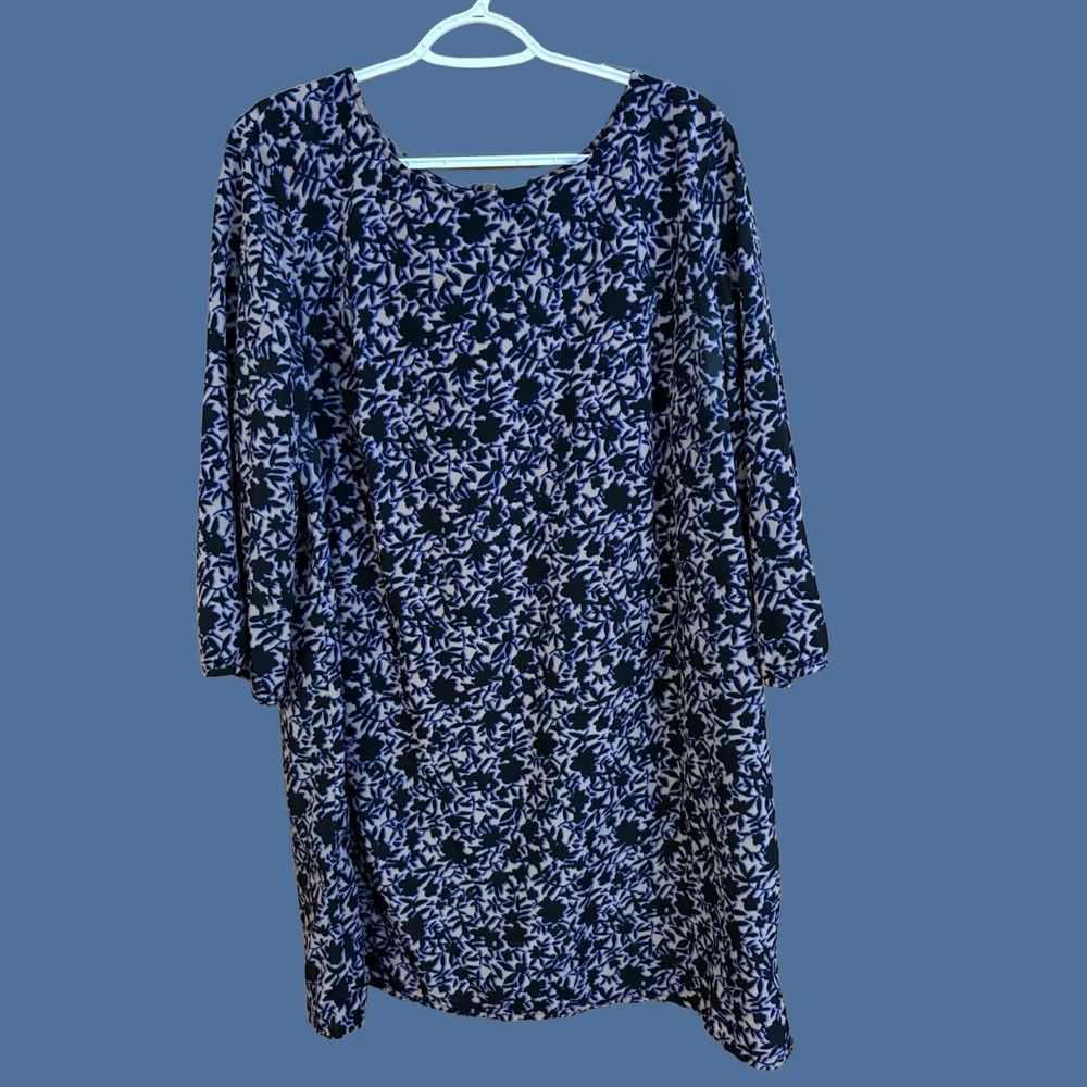 Old Navy Old Navy Women's XL Blue Floral Blouse Flowy Spring Summer Cottage Feminine Dainty Size XL / US 12-14 / IT 48-50 - 1 Thumbnail