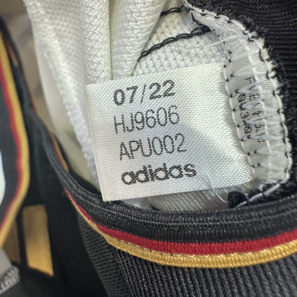 Adidas Germany 22/23 home shirt #8 Kroos Size US XL / EU 56 / 4 - 7 Thumbnail
