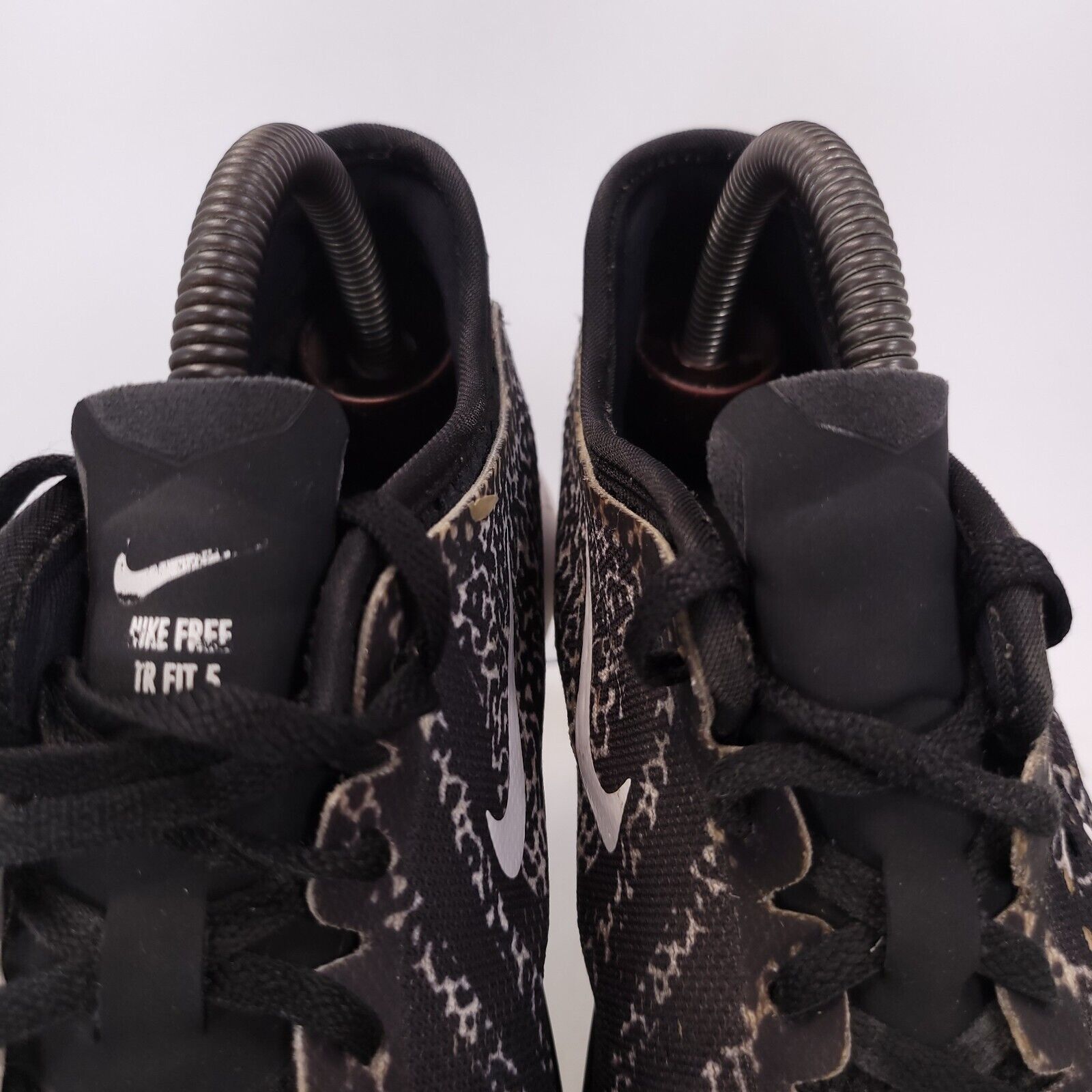 Nike Nike Free TR Fit 5 Shoe Womens Size 8 704695-009 Black White Size US 8 / IT 38 - 9 Thumbnail
