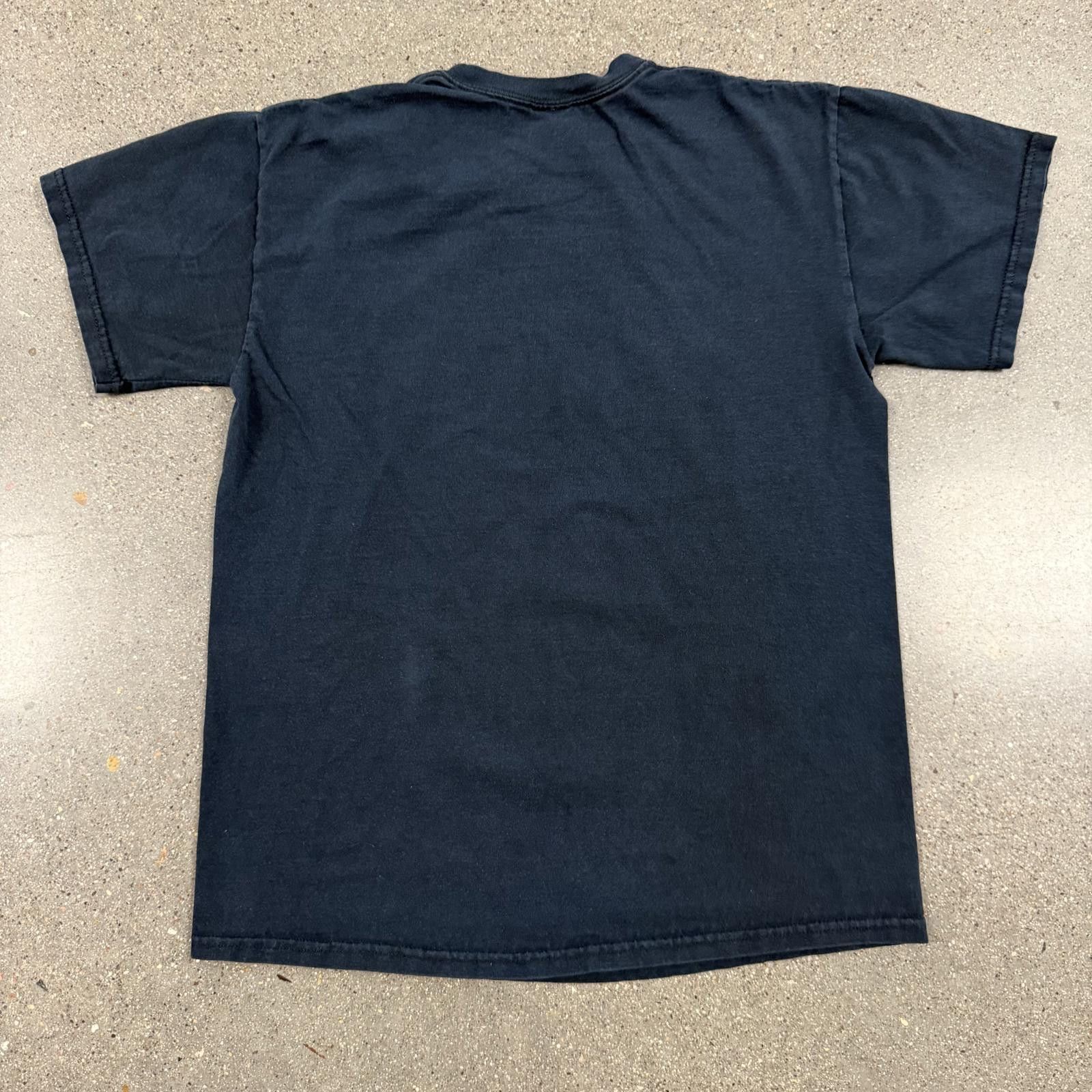 Gildan Vtg 90s Cayman Islands HELL T-Shirt Adult M Size US M / EU 48-50 / 2 - 6 Thumbnail