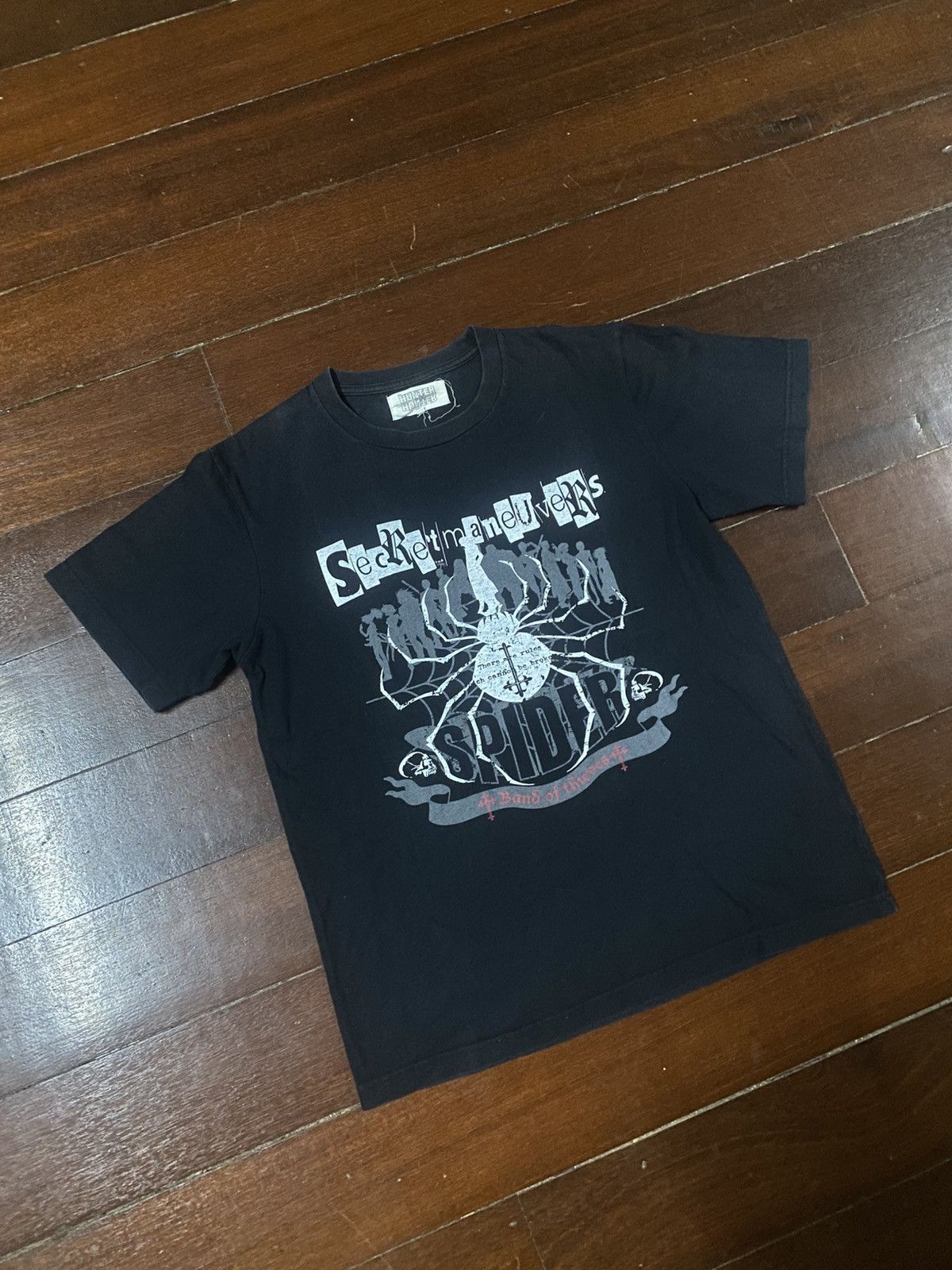 Anime VINTAGE HUNTER X HUNTER PHANTOM TROUPE T SHIRT Size US M / EU 48-50 / 2 - 3 Thumbnail