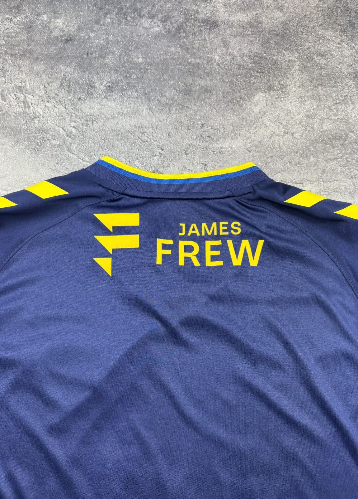 Hummel Kilmarnock FC 2021-22 Hummel Jersey James Frew Adult Size L Size US L / EU 52-54 / 3 - 11 Thumbnail