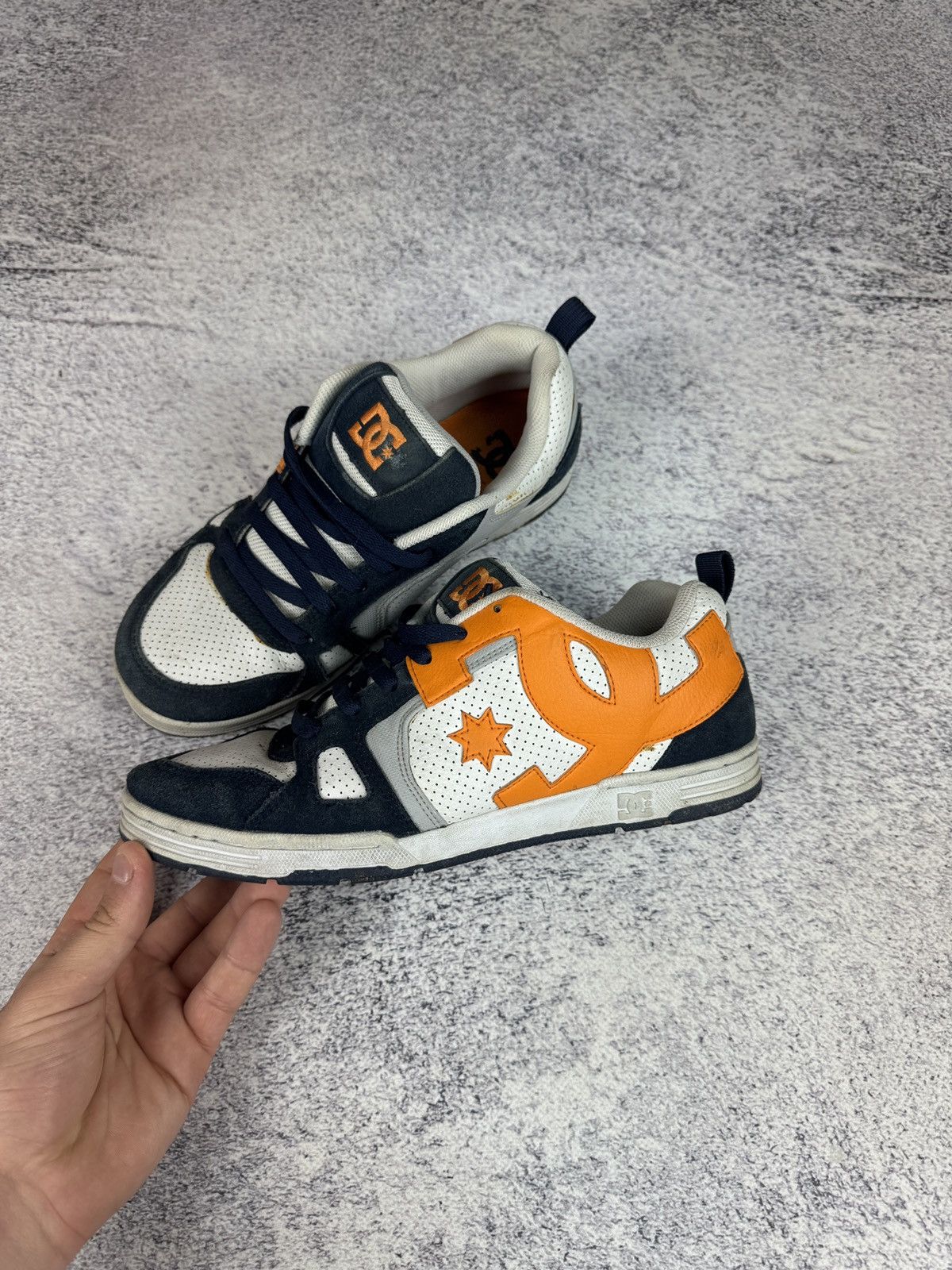 DC DC Shoes Court Graffik Navy Orange White Y2K Skate Sneakers Size US 8 / EU 41 - 1 Thumbnail