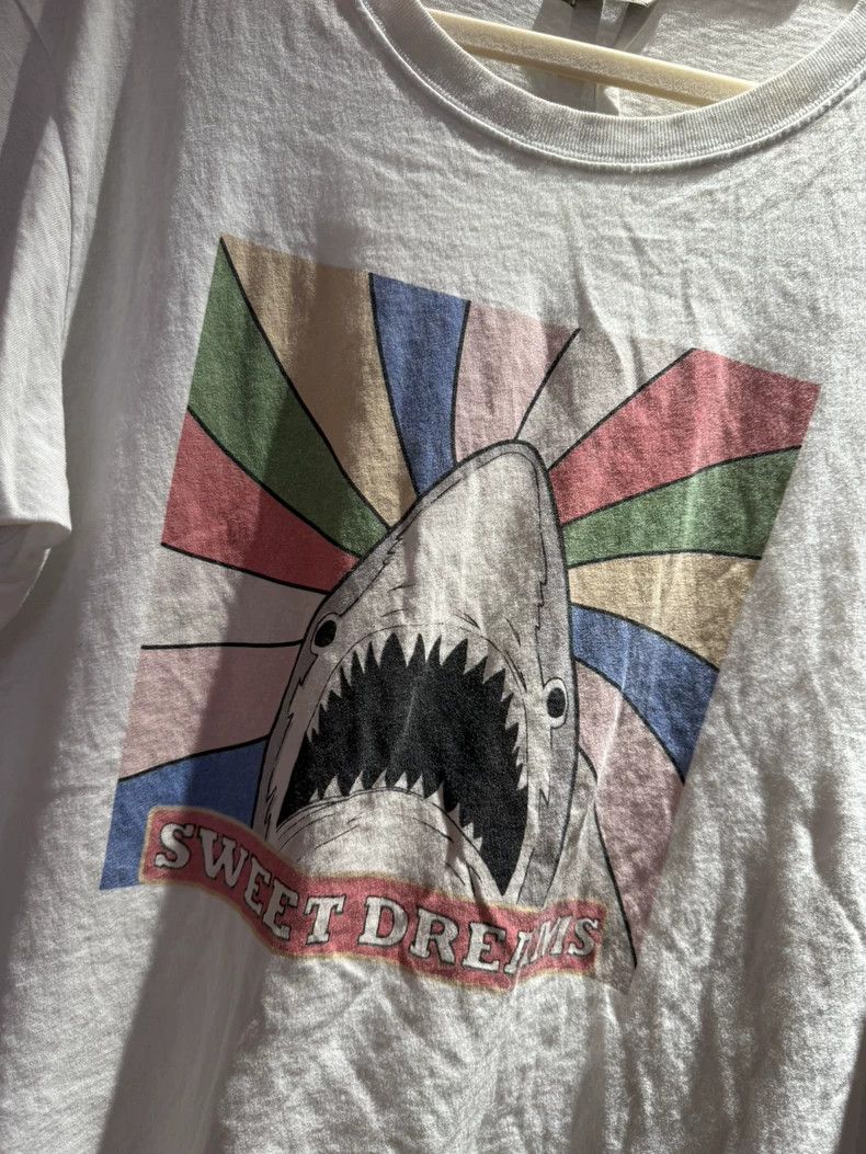 Yves Saint Laurent Saint LaruentShark short sleeve T-shirt 2502-Nextarrow Size US M / EU 48-50 / 2 - 3 Thumbnail
