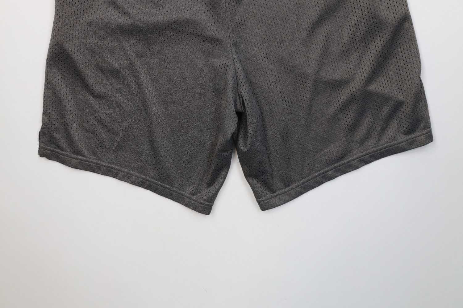 Champion Vintage Y2K Champion Logo Mesh Above Knee Shorts Gray Size US 32 / EU 48 - 9 Thumbnail