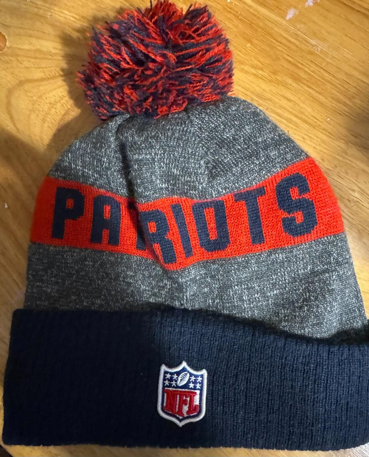 New Era New England Patriots Beanie Hat Winter Cap Toque NWOT Gray Size ONE SIZE - 2 Thumbnail