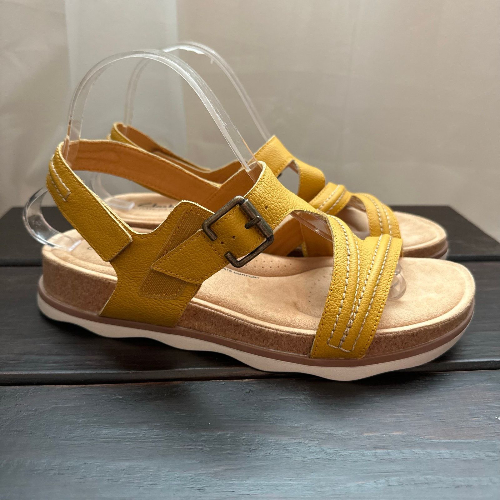 Clarks Clarks Brynn Step Women's Sandal Yellow Size 9.5 W WIDE NWOT Size US 9.5 / IT 39.5 - 2 Thumbnail