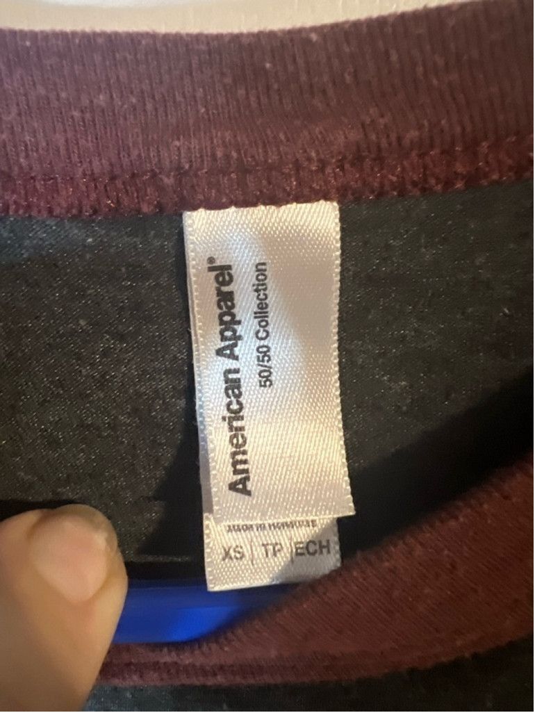 American Apparel Women's American Apparel T-Shirt XS Gray and Maroon Size XS / US 0-2 / IT 36-38 - 3 Thumbnail