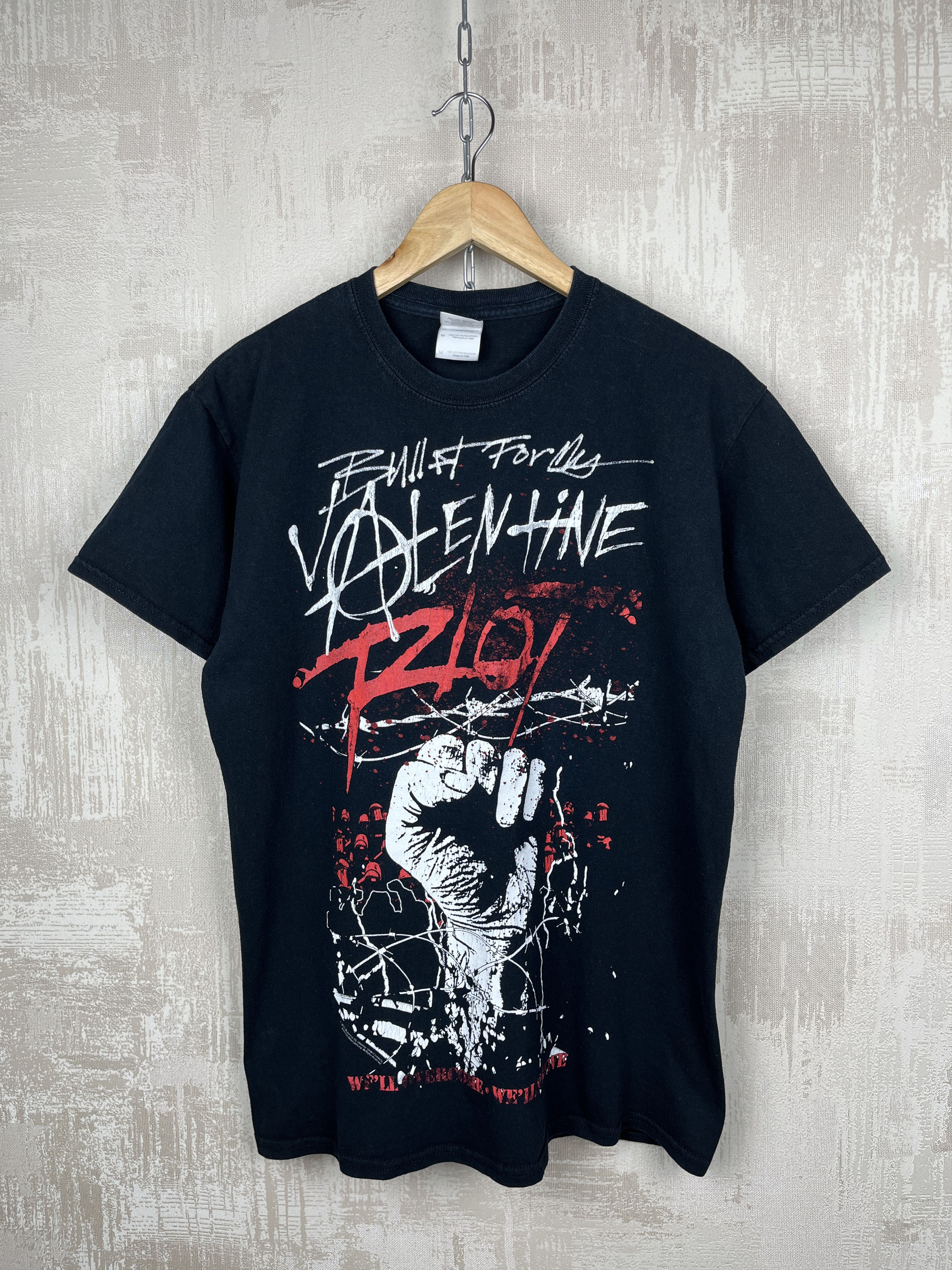 Band Tees Bullet For My Valentine Riot 2013 Vintage T-shirt Gildan Size US M / EU 48-50 / 2 - 1 Thumbnail
