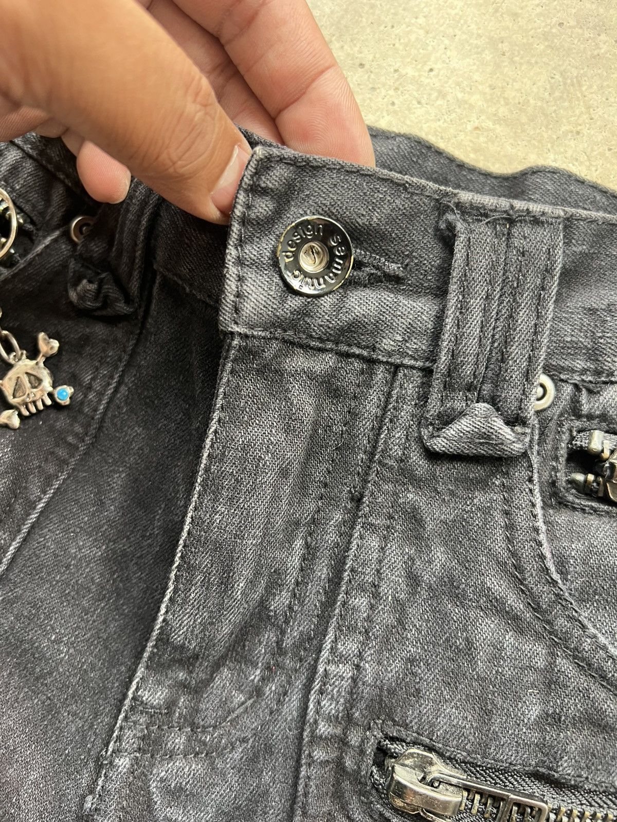 semanticdesign 2000’s Semantic Design Punk Skull Flared Jeans Wax Style Size US 31 - 10 Thumbnail