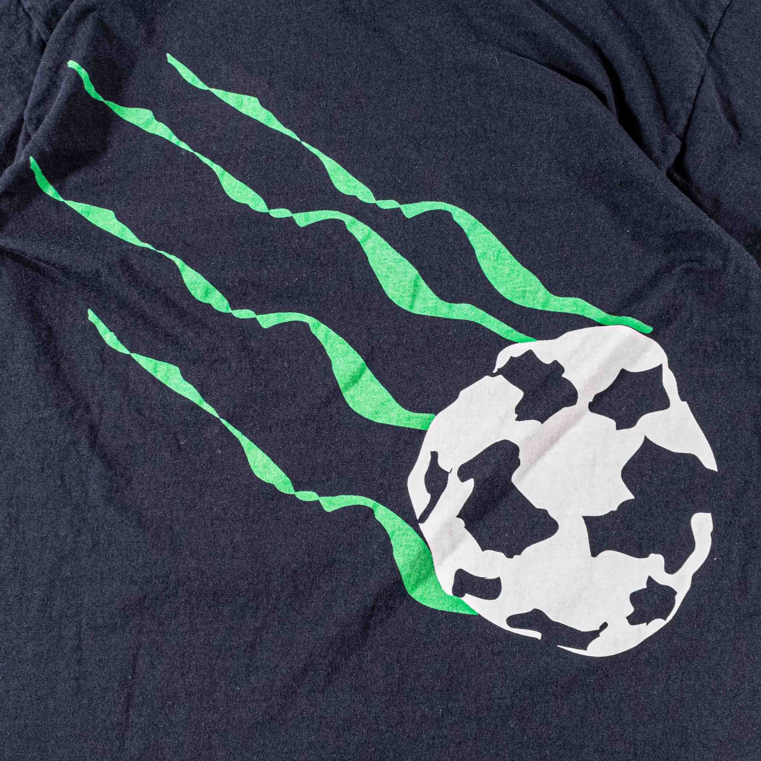 Nike Vintage Nike Soccer Just Do It AOP T-Shirt 90s World Cup Size US L / EU 52-54 / 3 - 13 Thumbnail