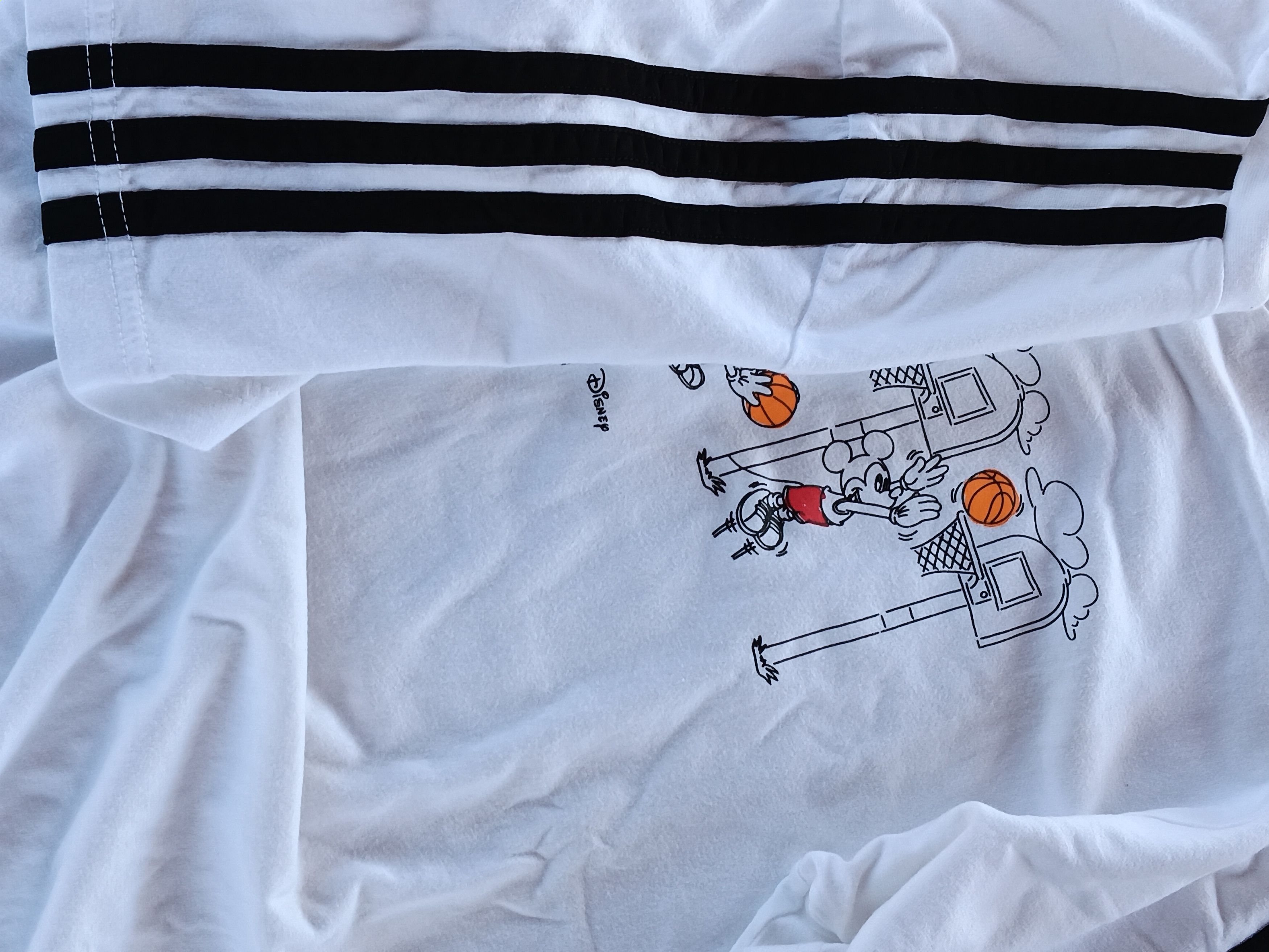Adidas × Disney Adidas collaboration with Disney Size US L / EU 52-54 / 3 - 5 Thumbnail