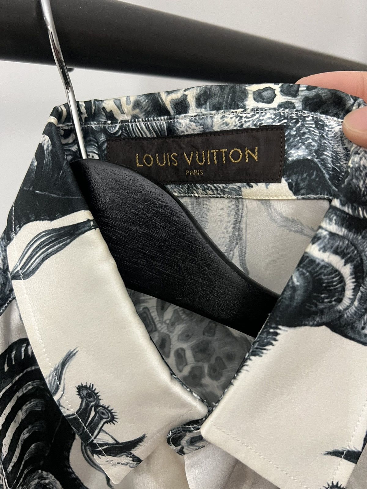 Louis Vuitton Kim jones/ Chapman brothers design silk shirt Size US S / EU 44-46 / 1 - 2 Thumbnail