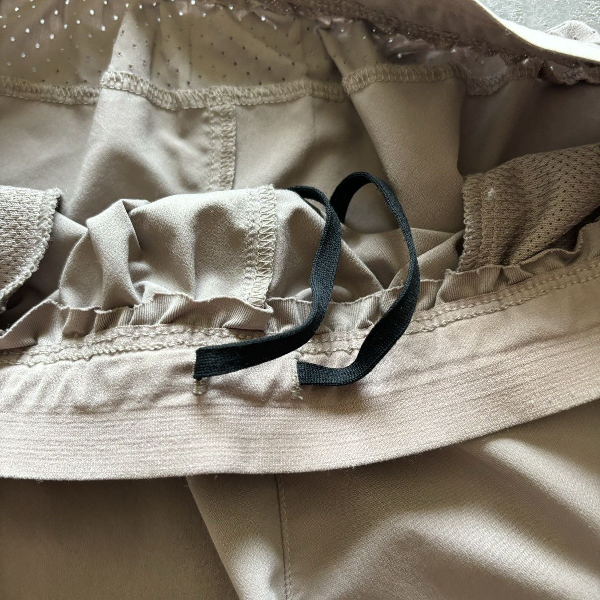 Nike Tan nike running shorts Size US 30 / EU 46 - 3 Thumbnail