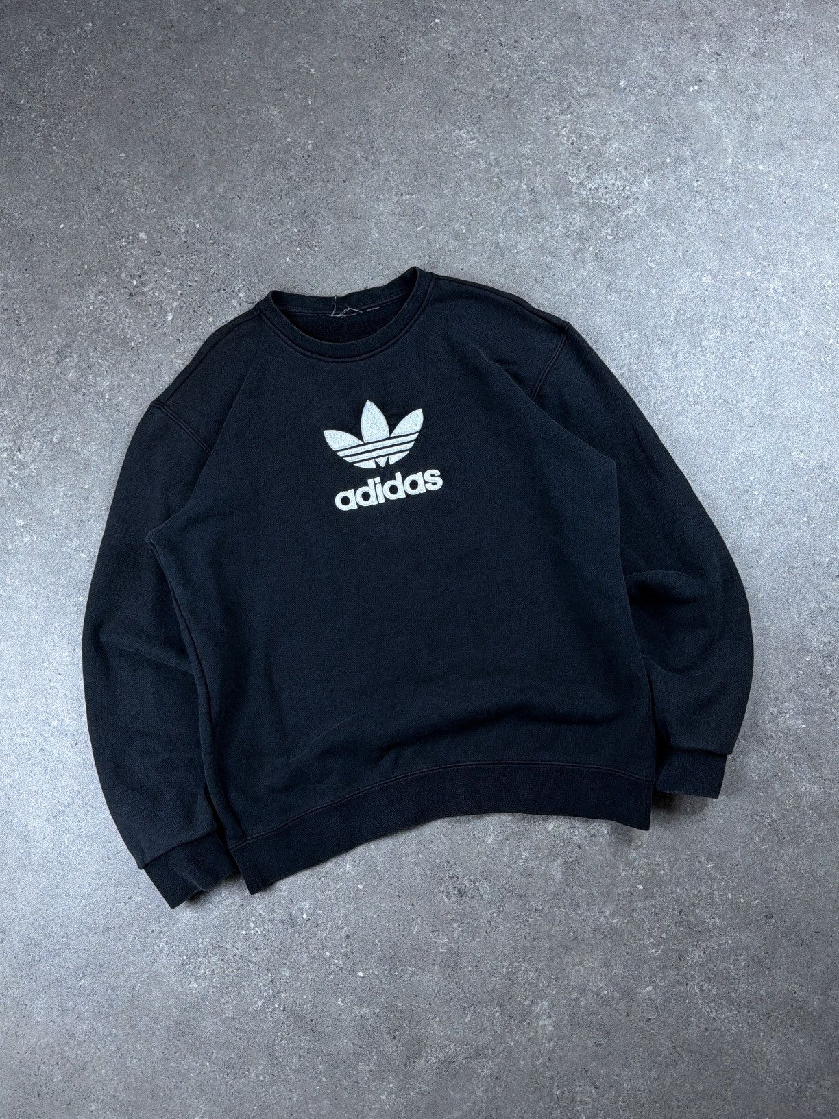 Adidas Vintage Adidas Big Logo Boxy Sweatshirt Size US S / EU 44-46 / 1 - 1 Thumbnail