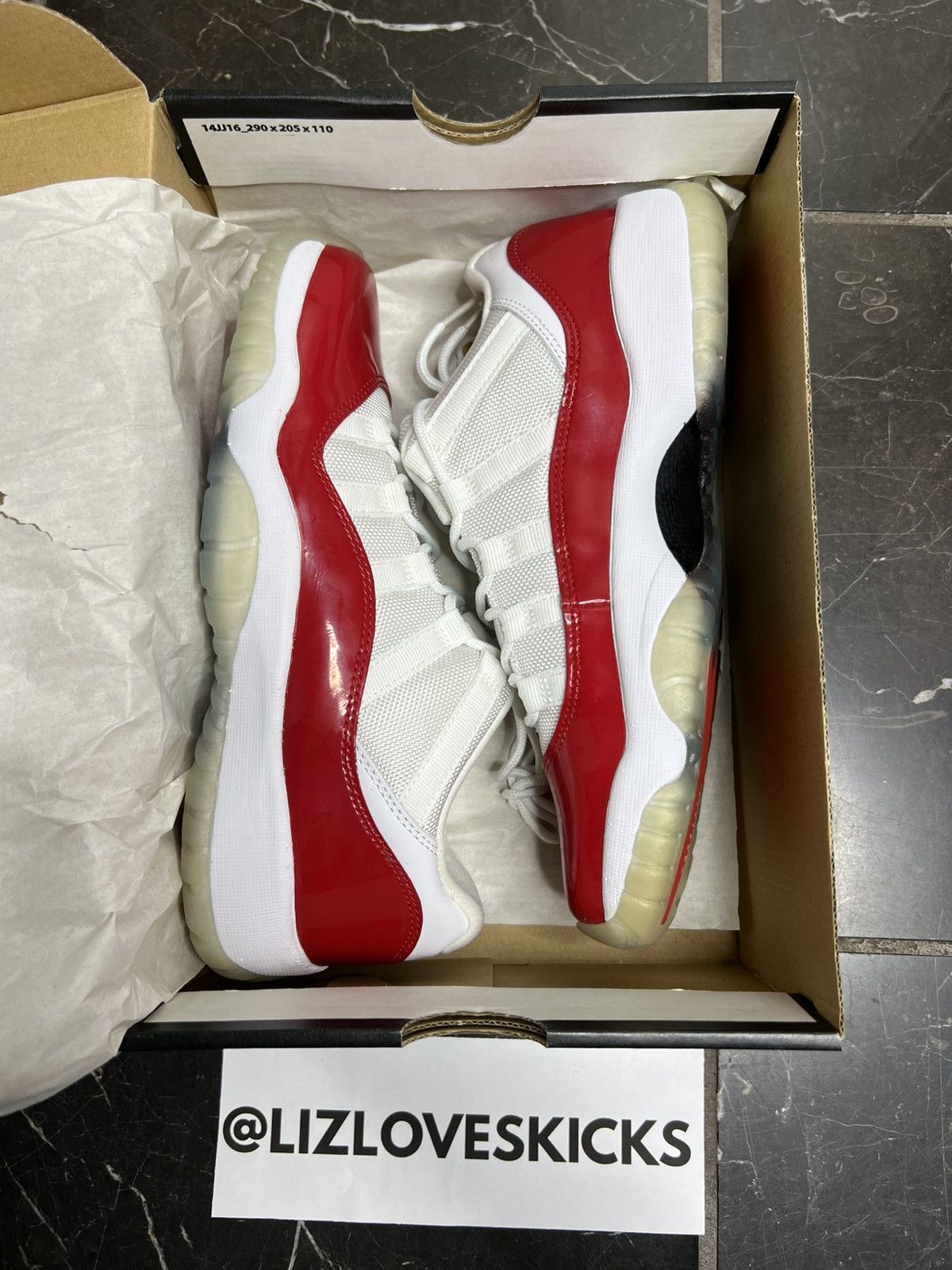 Jordan Brand Jordan Cherry 11 Lows (2016) GS 7Y Worn Once! Size US 7 / EU 40 - 7 Thumbnail