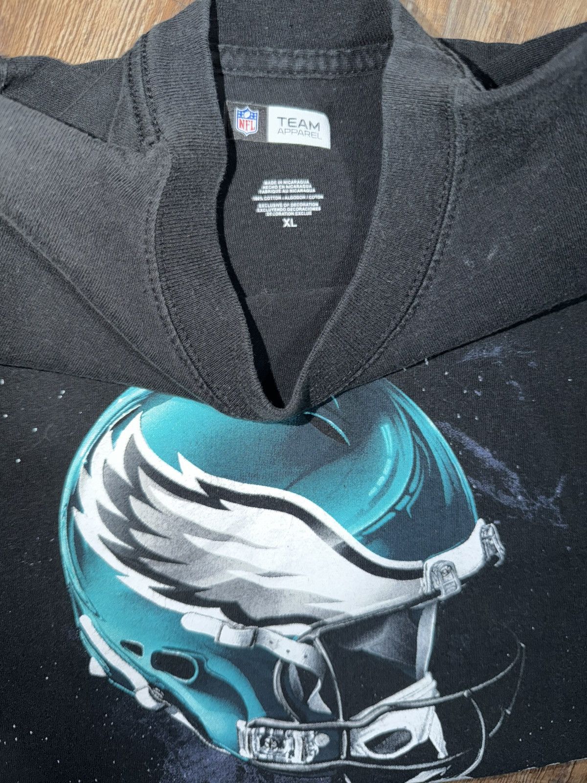 NFL Philadelphia Eagles NFL team apparel helmet logo t-shirt Size US XL / EU 56 / 4 - 4 Thumbnail