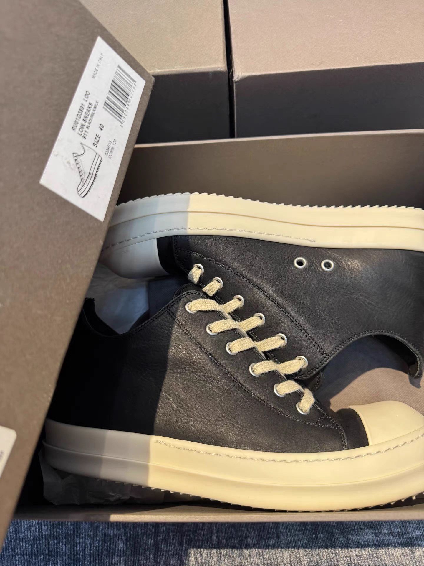 Rick Owens Rick Owens New Mainline Low-Top Big Converse Size US 7 / EU 40 - 7 Thumbnail