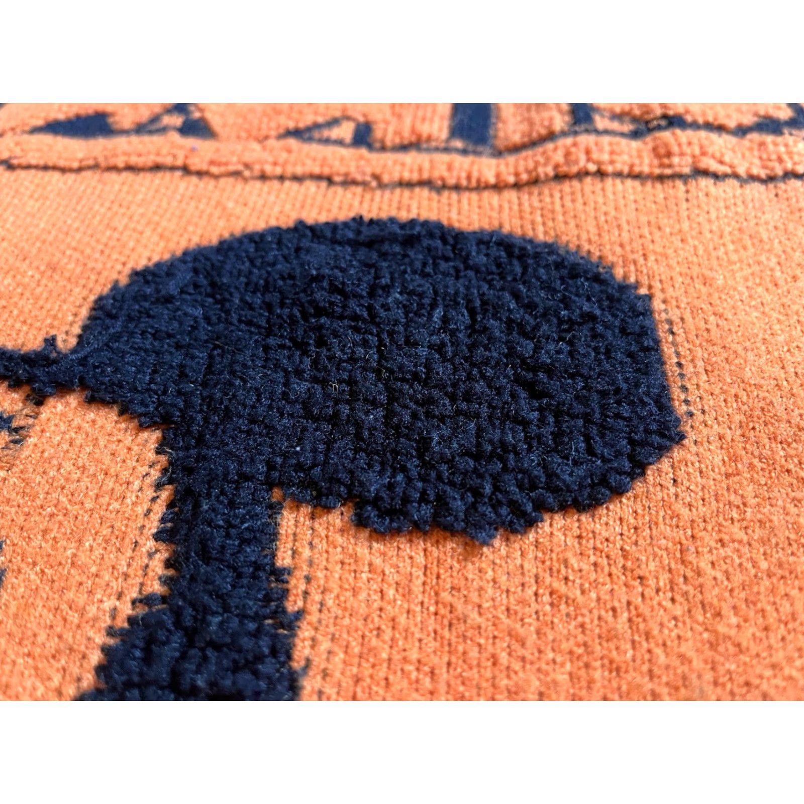 Vintage VINTAGE Apache Mickey Mouse Sweater Men’s XL Orange 90s Graphic Print Crew Neck Pullover knit Size US XL / EU 56 / 4 - 4 Thumbnail