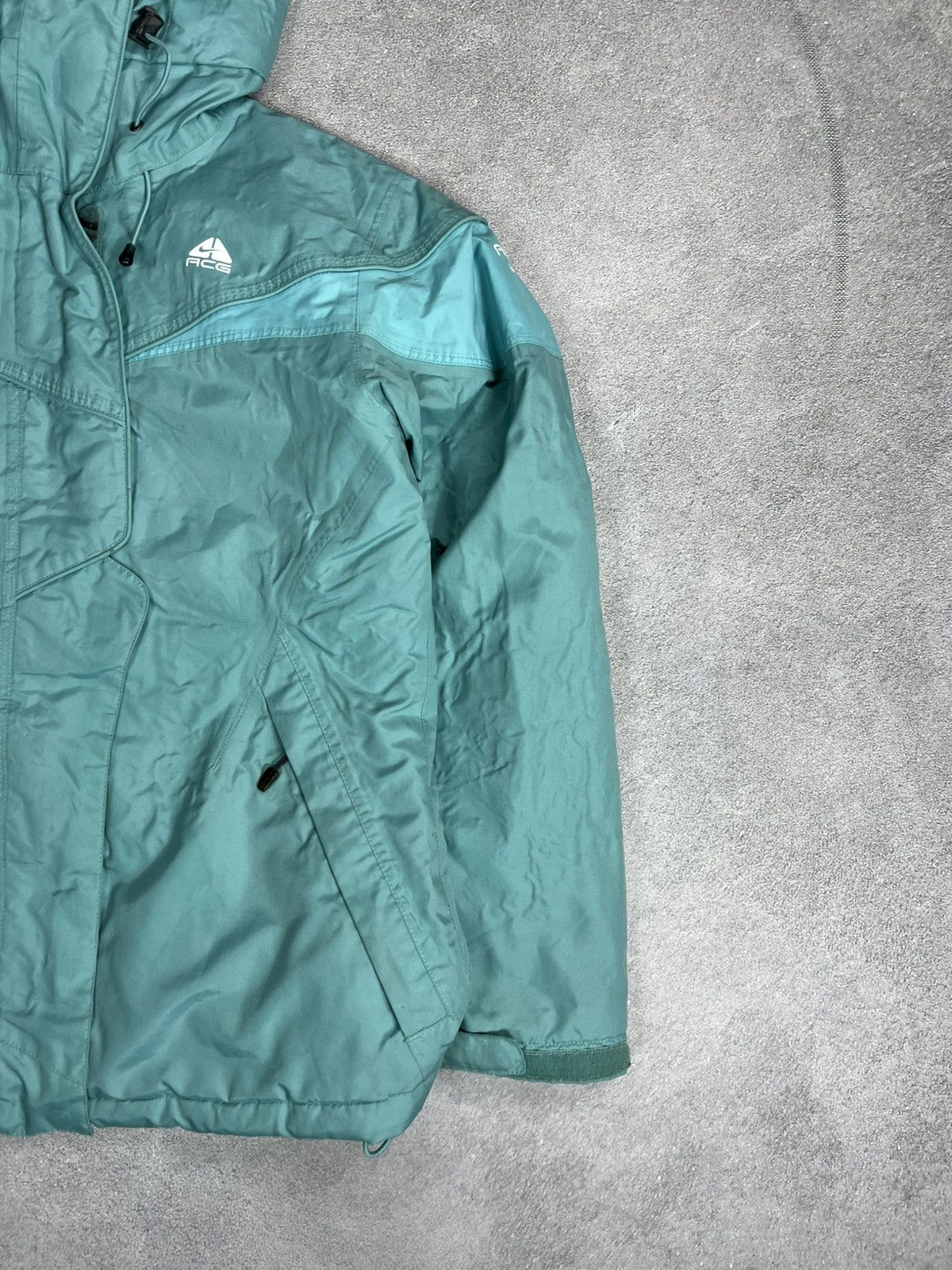 Nike ACG VTG Nike ACG Waterproof Windbreaker Ski Panelled Gorpcore Size US M / EU 48-50 / 2 - 5 Thumbnail