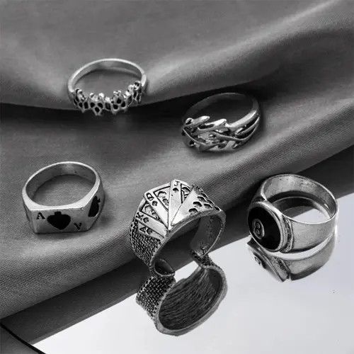 VIBE Ring Set Gothic Punk Rock Playing Cards Size ONE SIZE - 3 Thumbnail
