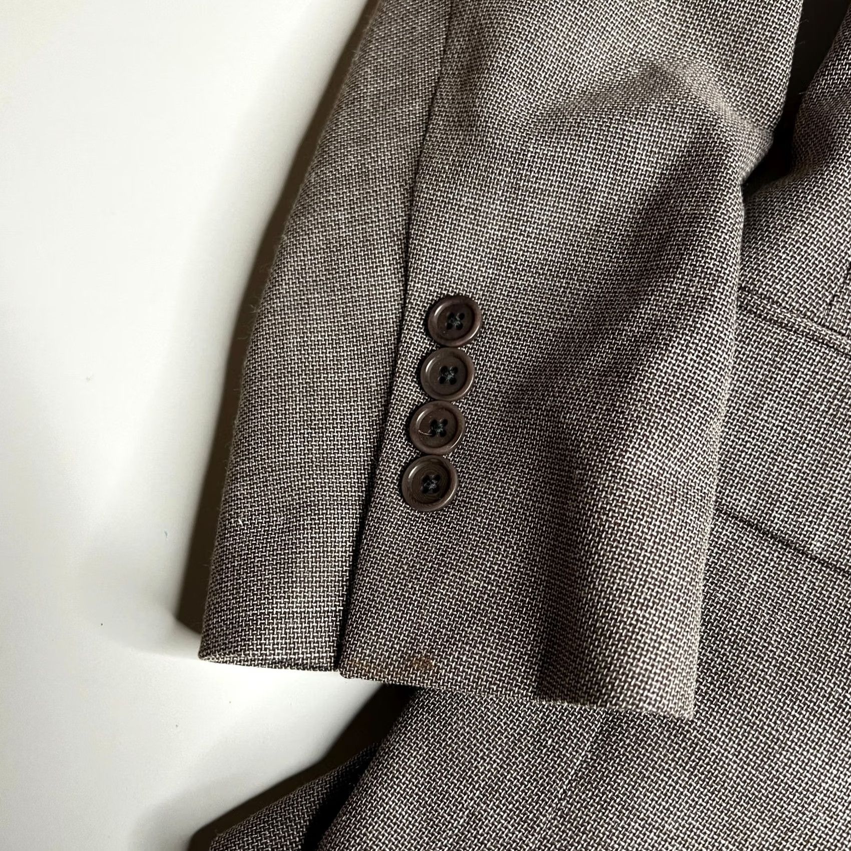Brooks Brothers Brooks Brothers Regent Fit Blazer Sport Coat 42S Wool Brown Micro-Check Notch Lapel Two-Button Mens Jacket Size 42R - 4 Thumbnail