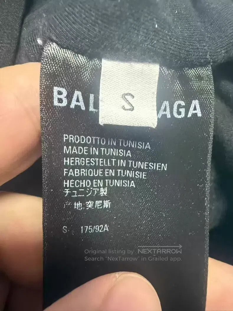 Balenciaga Balenciaga Soccer Embroidered Puffer Jacket Size US S / EU 44-46 / 1 - 4 Thumbnail