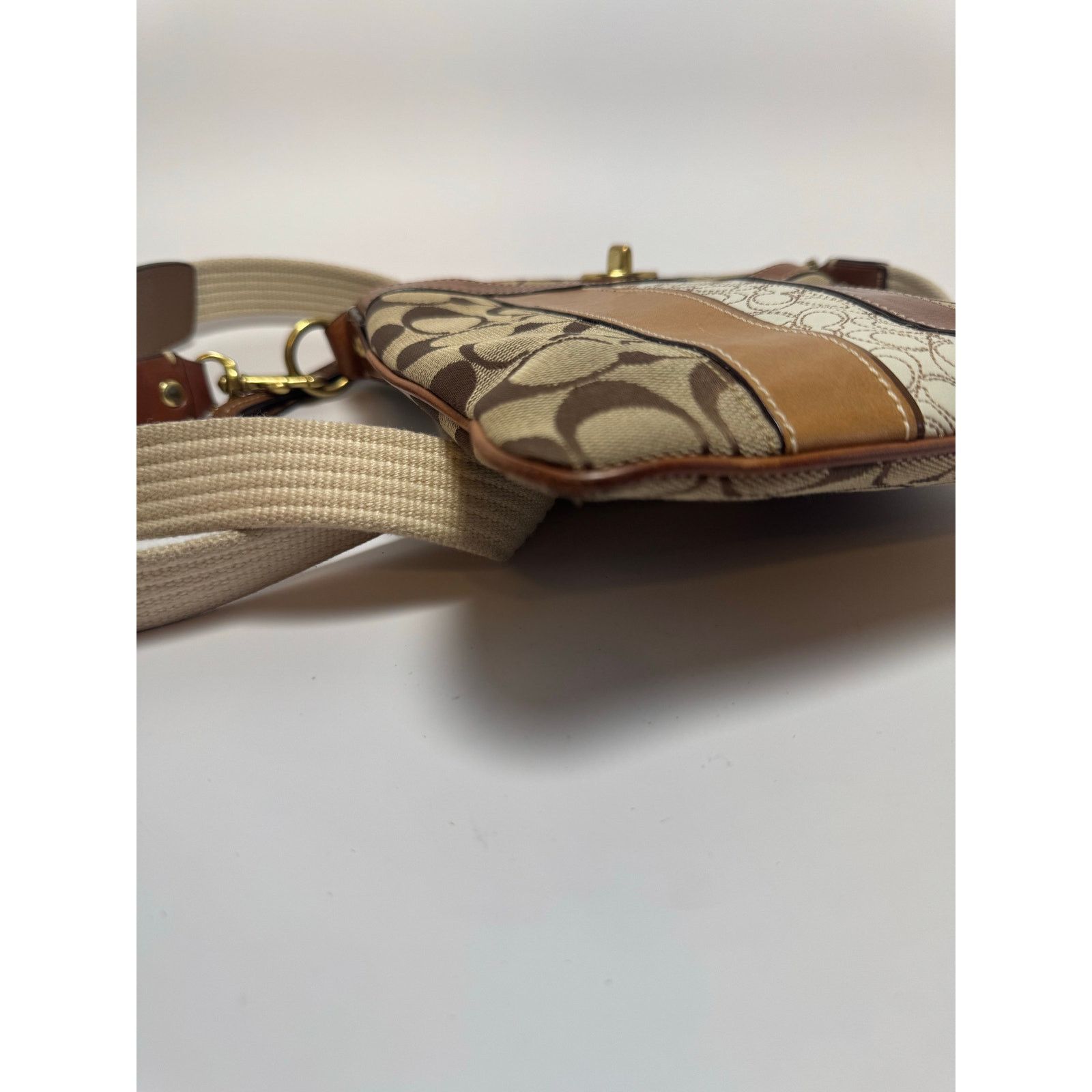 Coach Coach Vintage Multi Fabric Monogram Leather Crossbody Size ONE SIZE - 11 Thumbnail