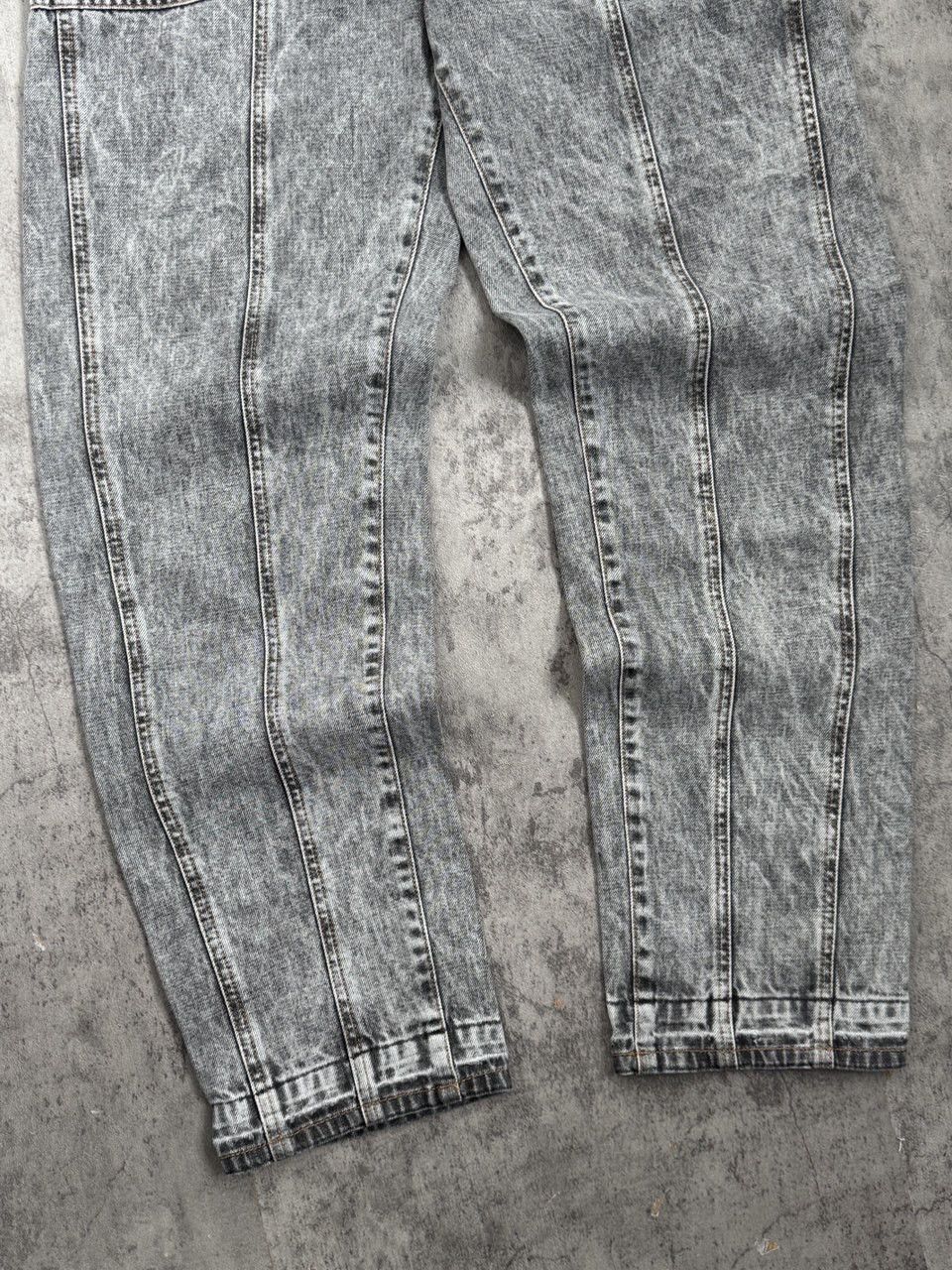Isabel Marant Etoile Isabel Marant Etoile Acid Wash Sculpted Panel Jeans Denim Size 27" / US 4 / IT 40 - 4 Thumbnail