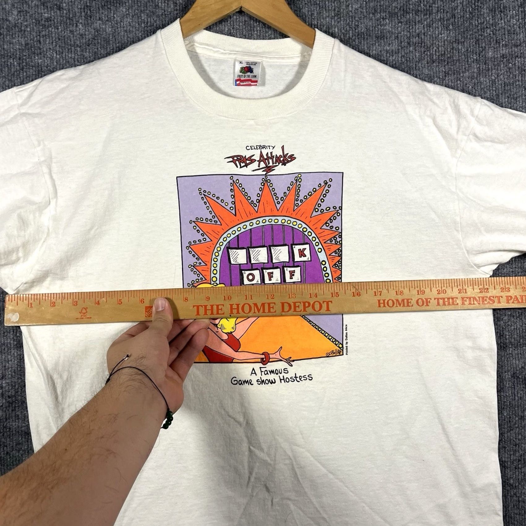 Fruit Of The Loom VINTAGE Dallas Alice T-Shirt XL White Comedy PMS Attack 90s USA Phillips Mens Size US XL / EU 56 / 4 - 6 Thumbnail