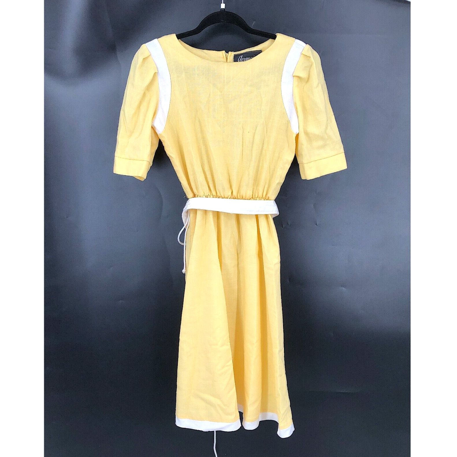 A-Line Boat Neck Short Sleeved Belted Midi Knitted Dress