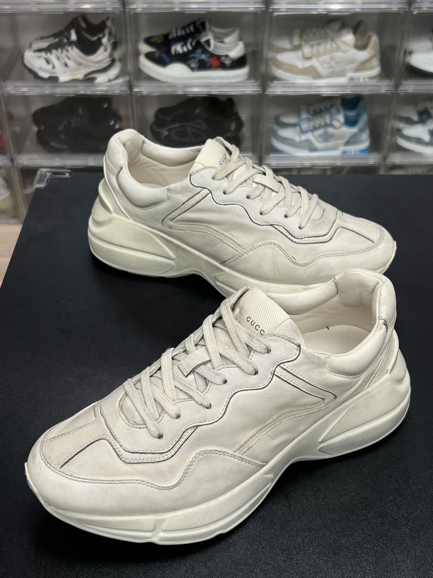 Gucci Gucci Distressed White Lowtop Sneakers 9 Men Size US 9 / EU 42 - 1 Thumbnail