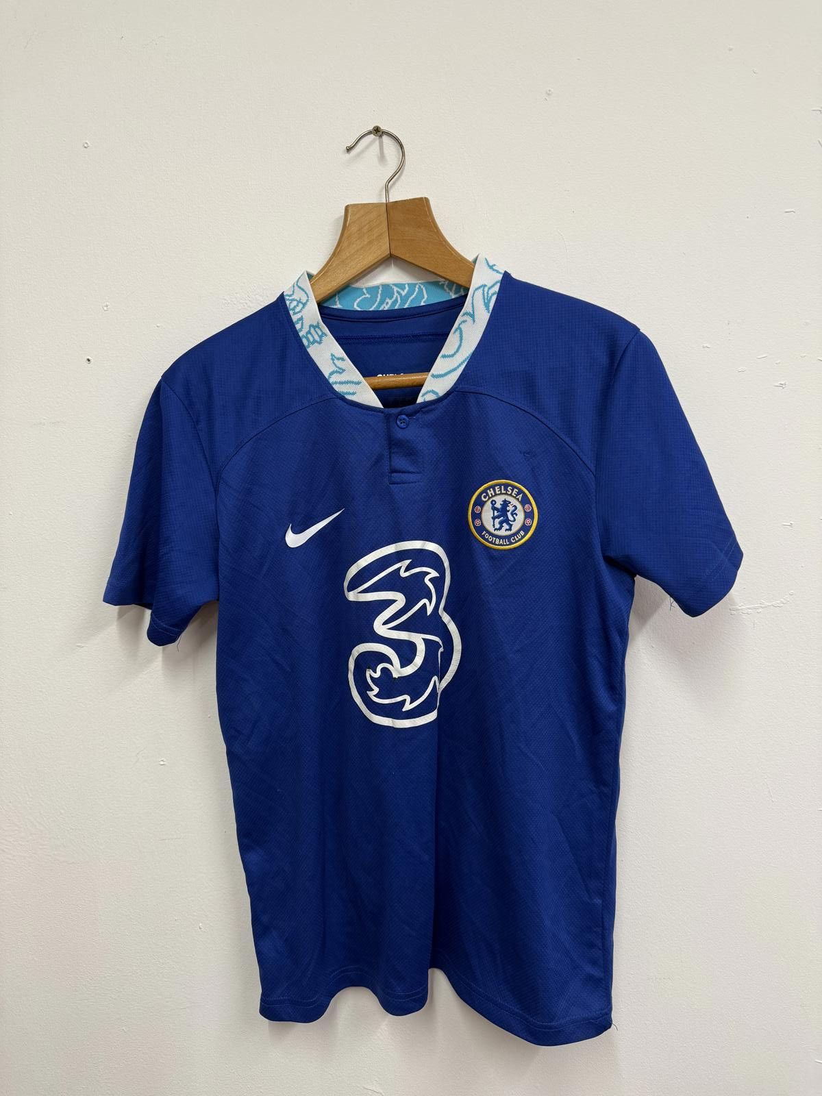 Nike Chelsea FC 2021-2022 Home Soccer Jersey Size US S / EU 44-46 / 1 - 1 Thumbnail